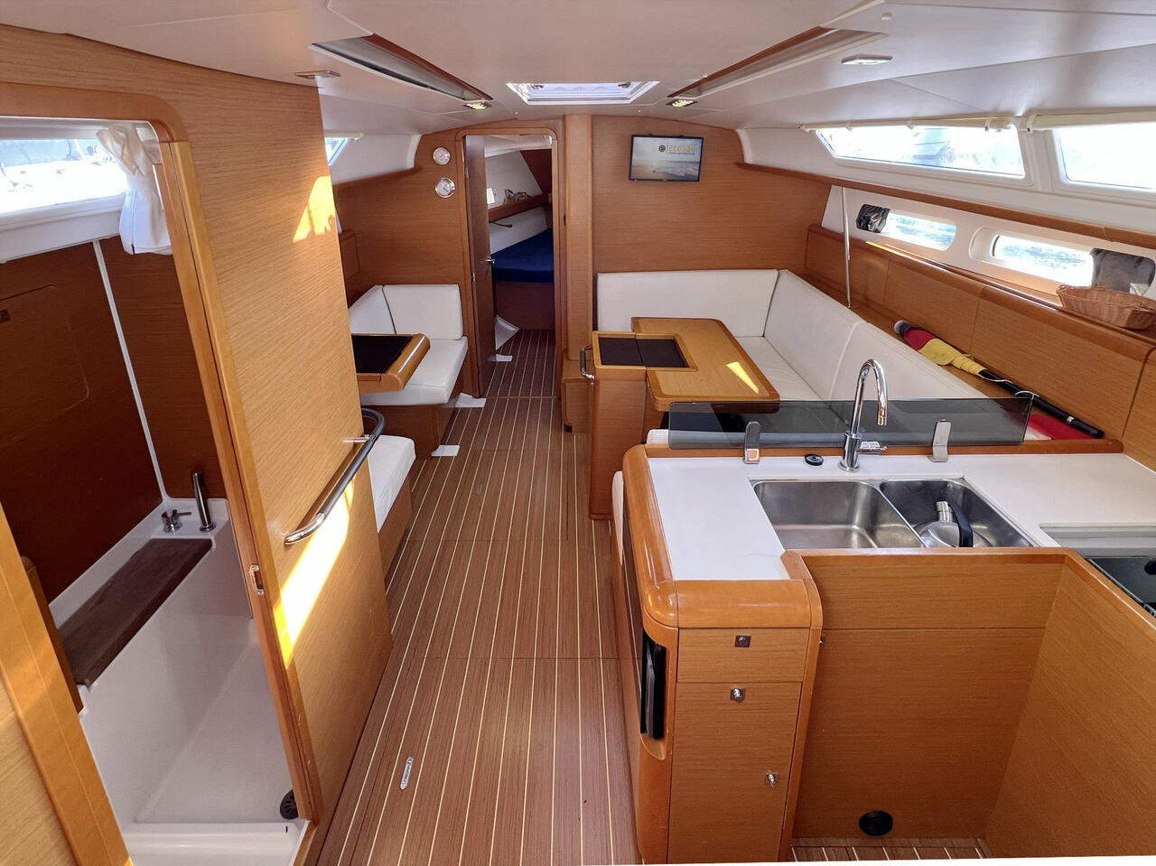 Photo #12 - Sun Odyssey 409 (Shinju) in Heiligenhafen - 39594