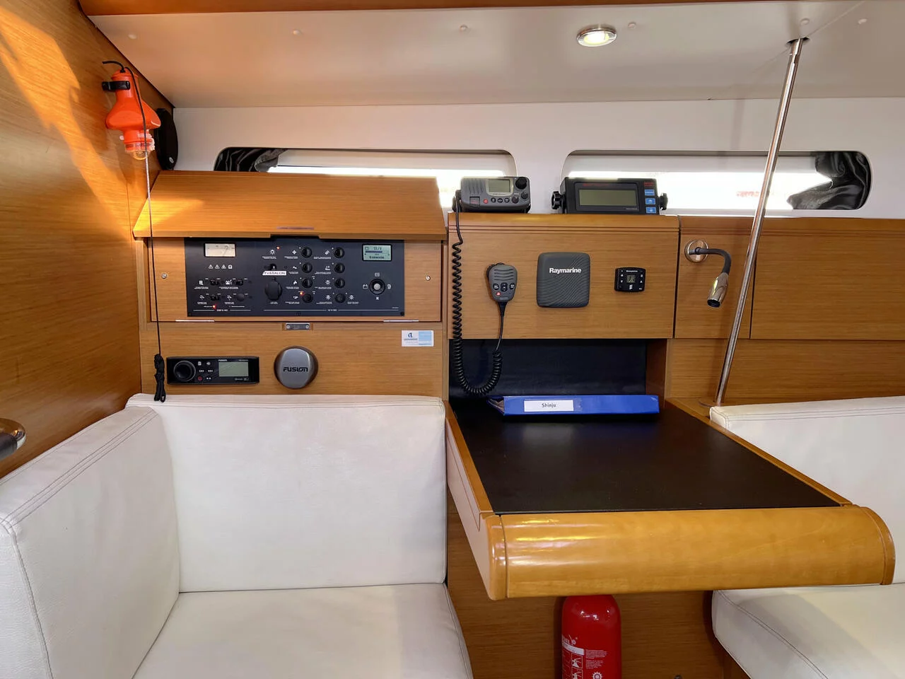 Sun Odyssey 409 (Shinju)  - 12