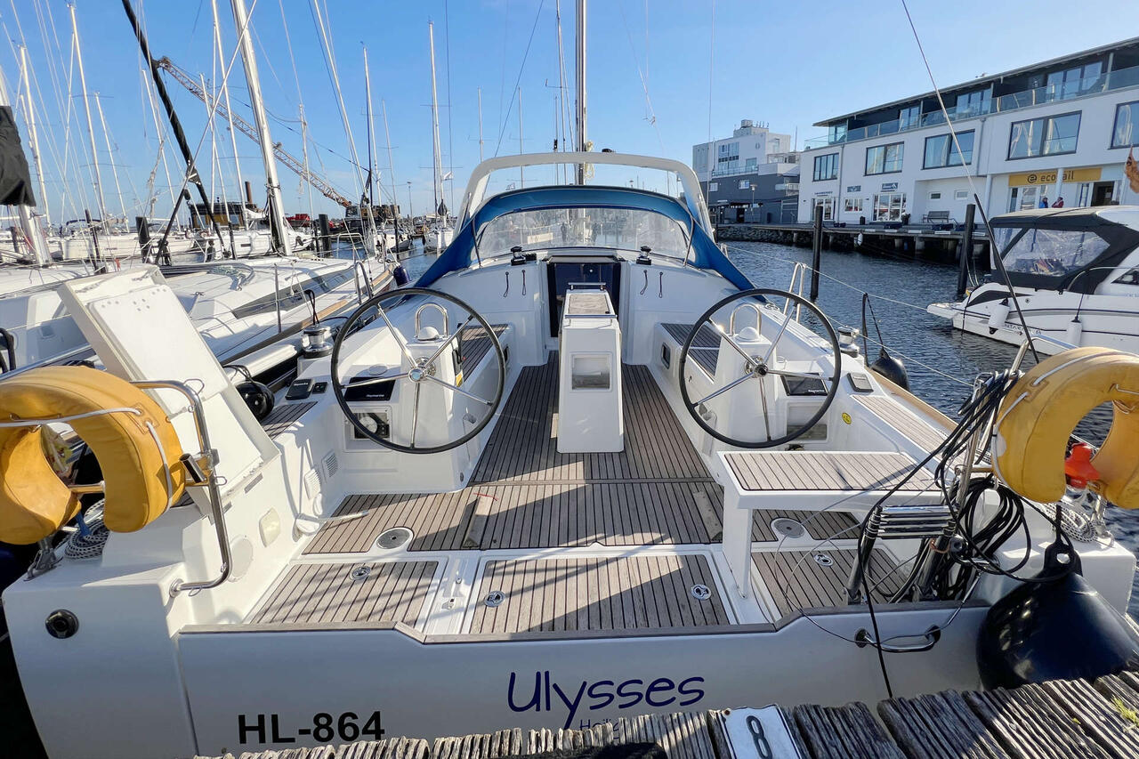 Photo #3 - Oceanis 38 - 3 cab. (Ulysses) in Heiligenhafen - 39595