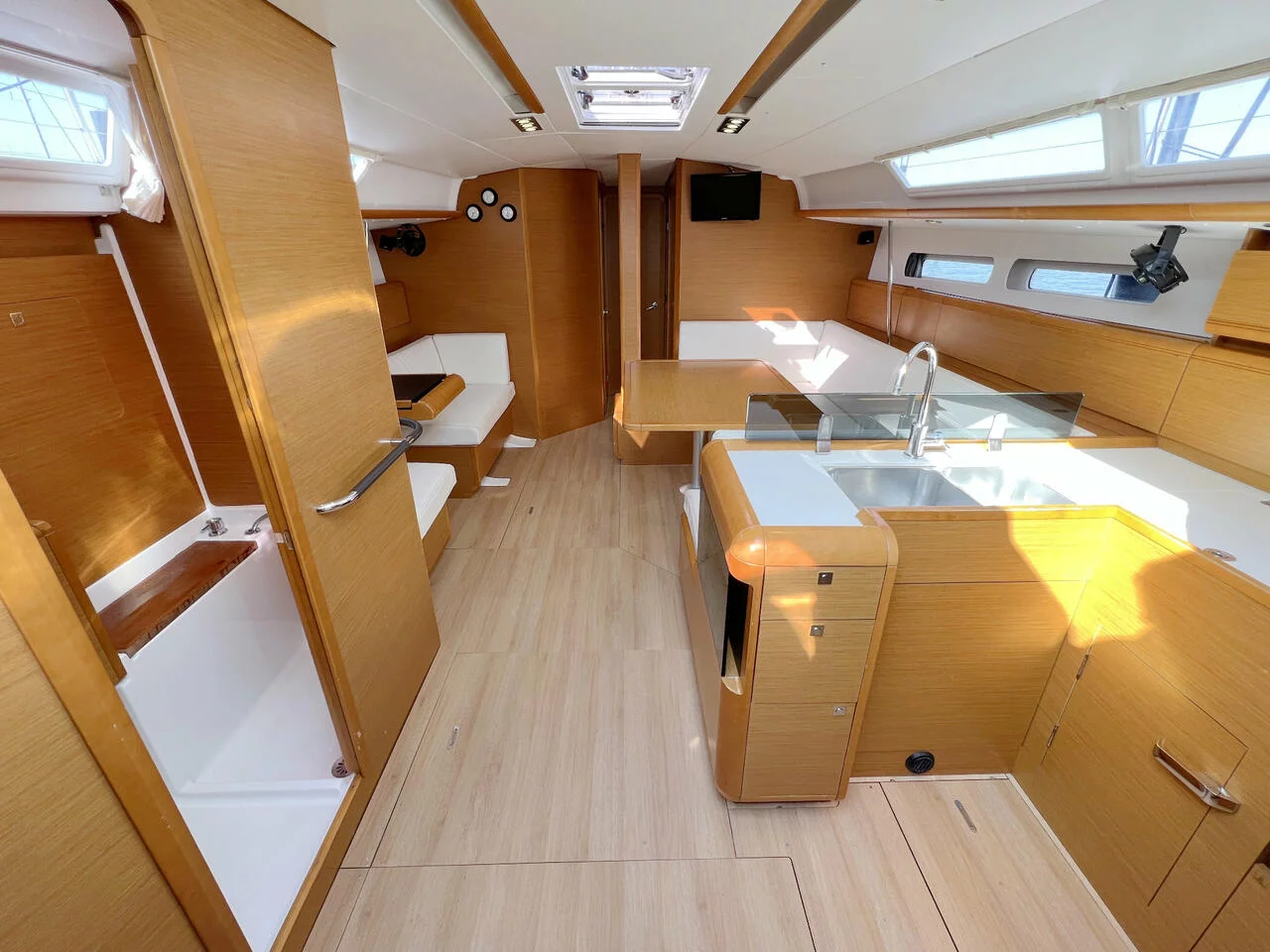 Sun Odyssey 439 (Chuck)  - 12