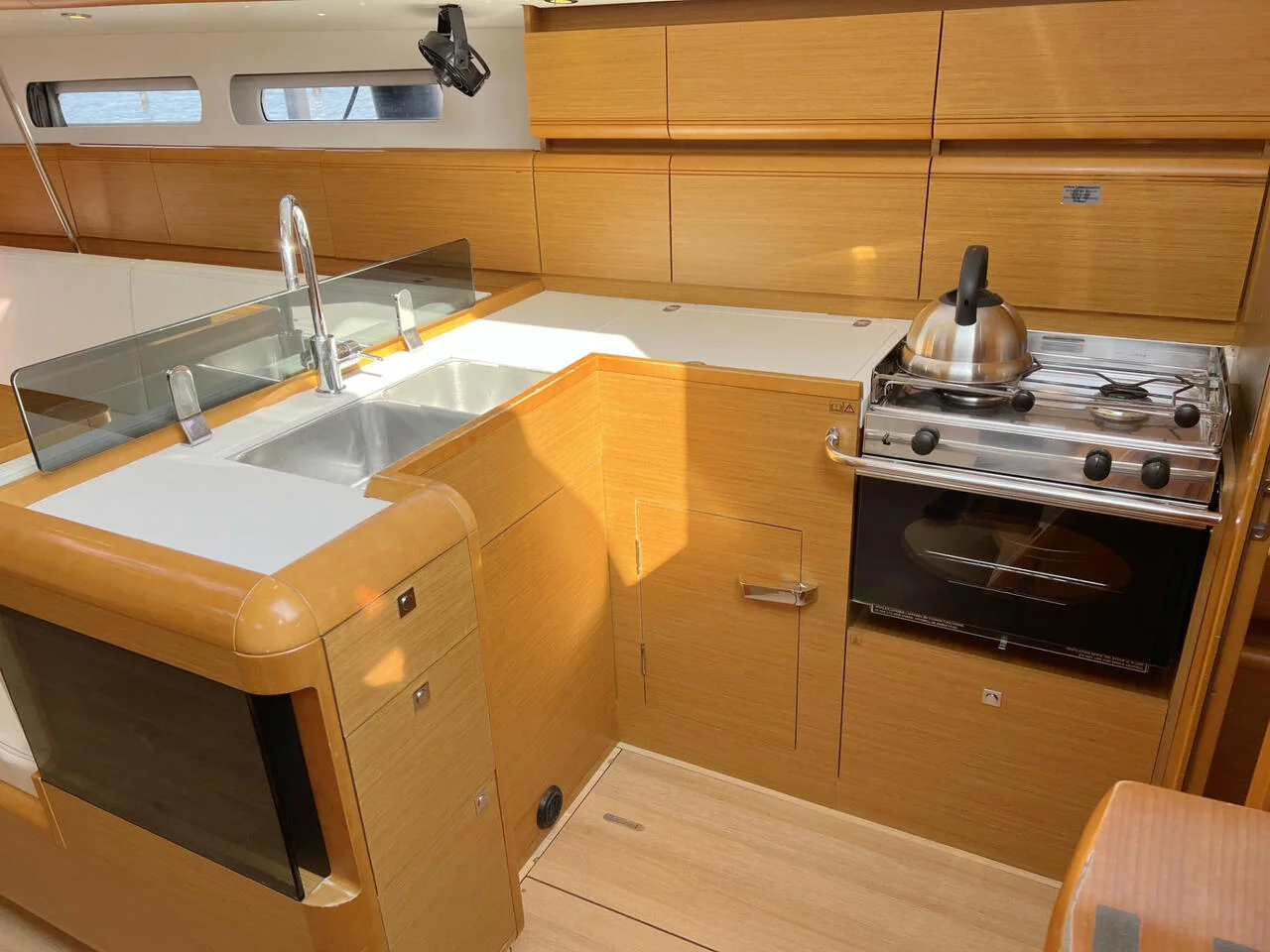 Sun Odyssey 439 (Chuck)  - 15