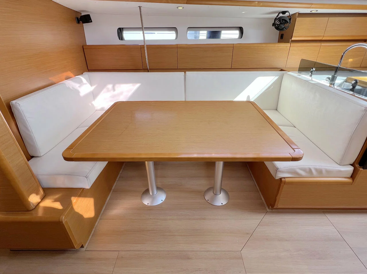 Sun Odyssey 439 (Chuck)  - 16