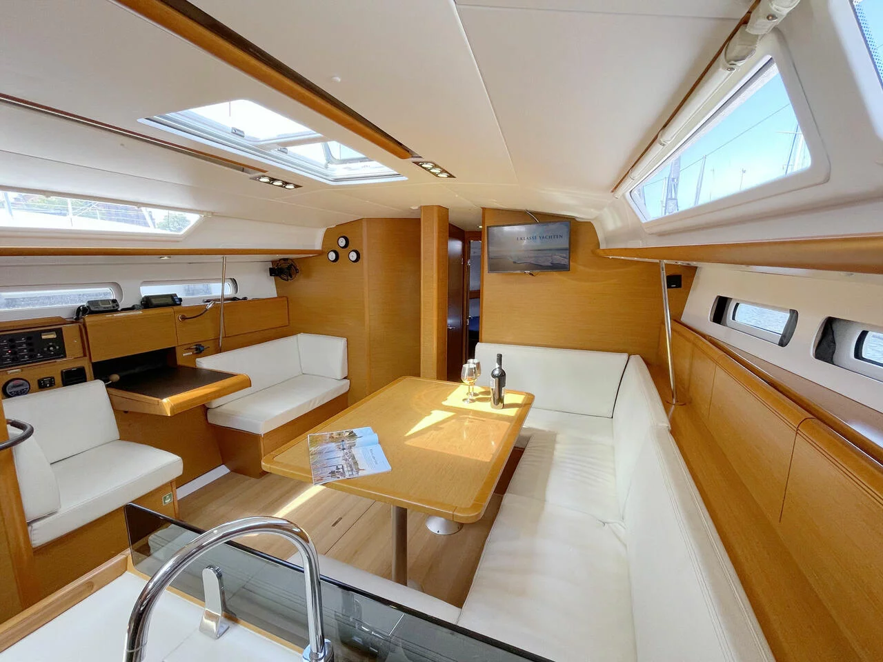 Sun Odyssey 439 (Bruce)  - 9