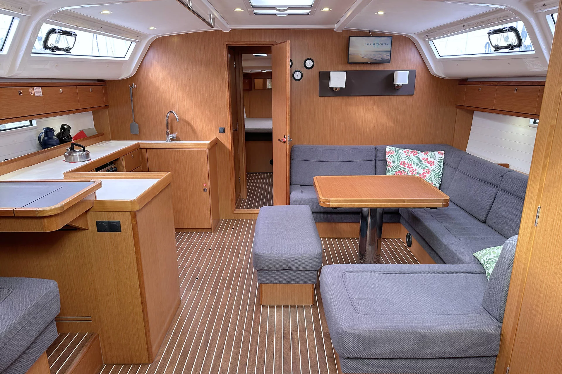 Bavaria Cruiser 51 (Jumbo)  - 24