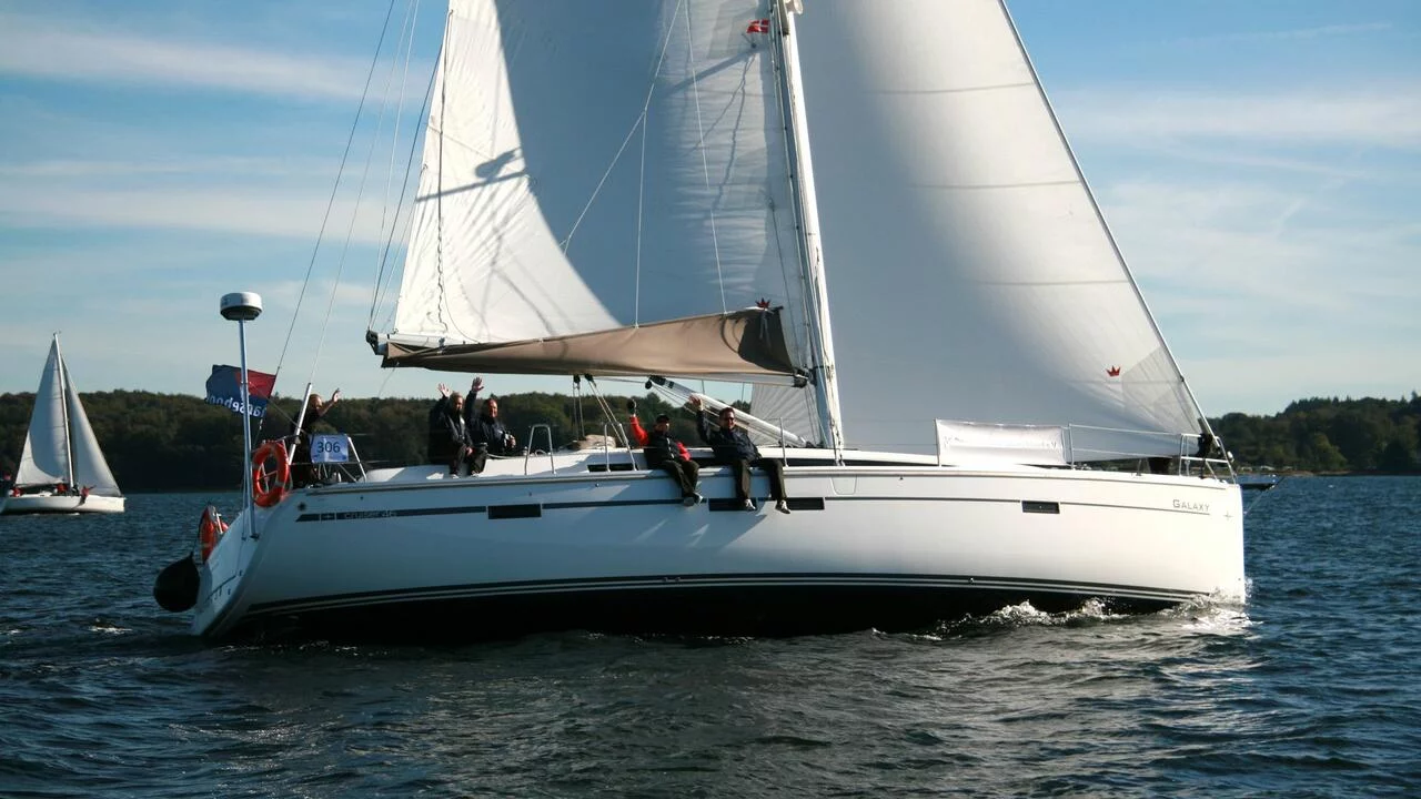 Bavaria Cruiser 46 - 4 cab. (Galaxy)  - 6