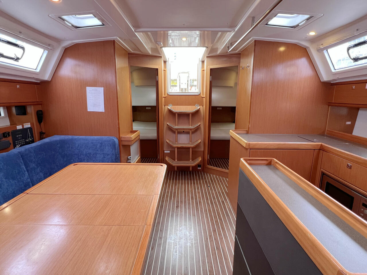 Photo #11 - Bavaria Cruiser 46 - 4 cab. (Galaxy) in Flensburg - 39600