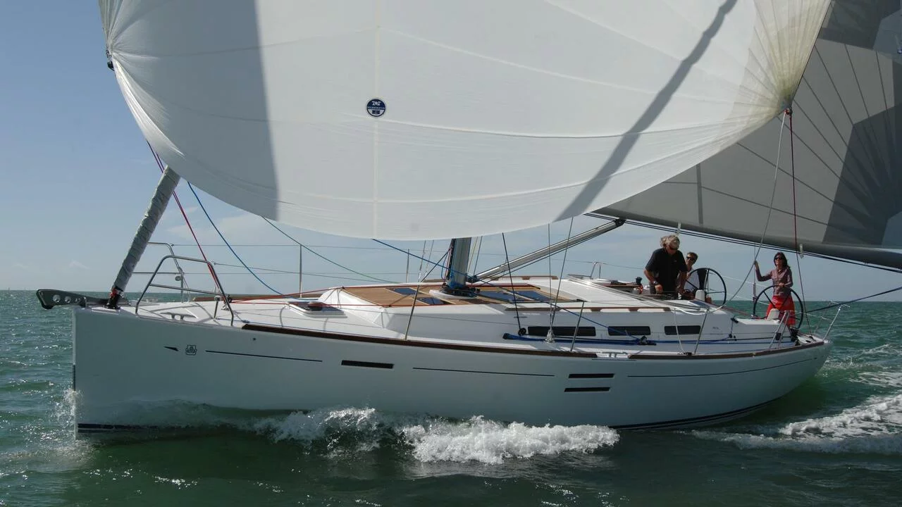 Dufour 40E (Passion)  - 7