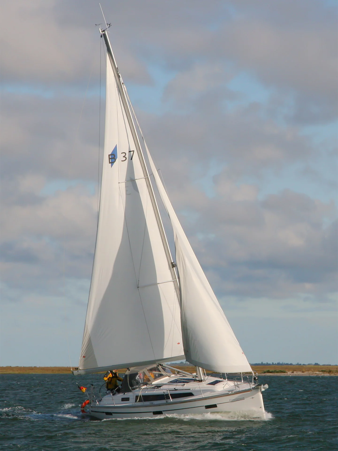 Bavaria Cruiser 37 - 3 cab. (Finny Ocean)  - 4