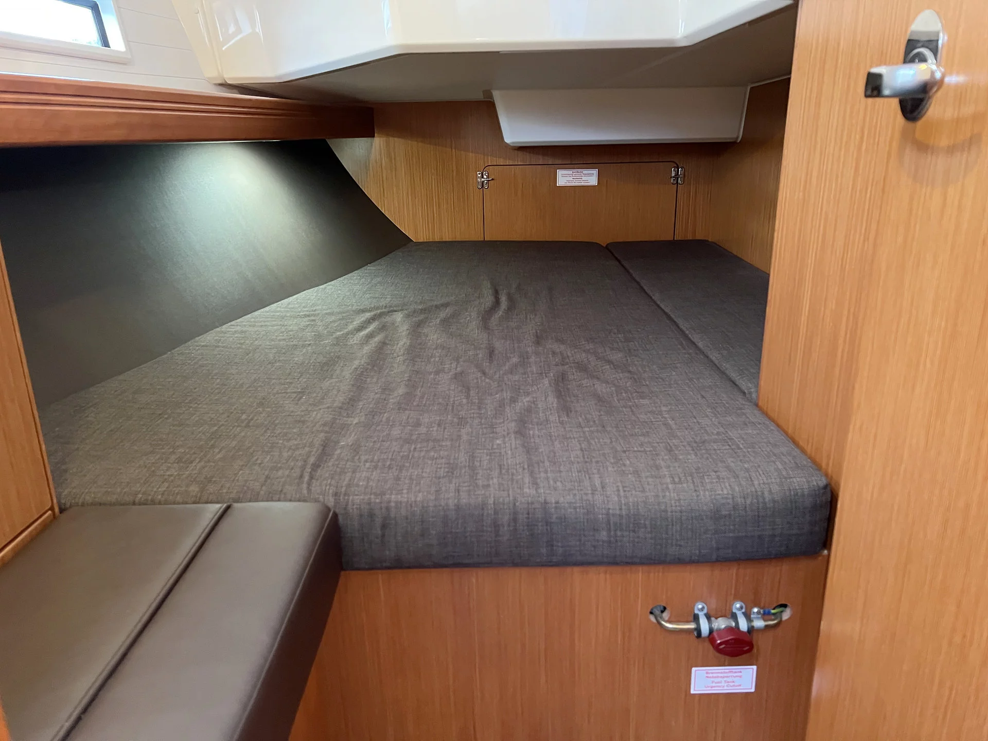 Bavaria Cruiser 37 - 3 cab. (Finny Ocean)  - 15
