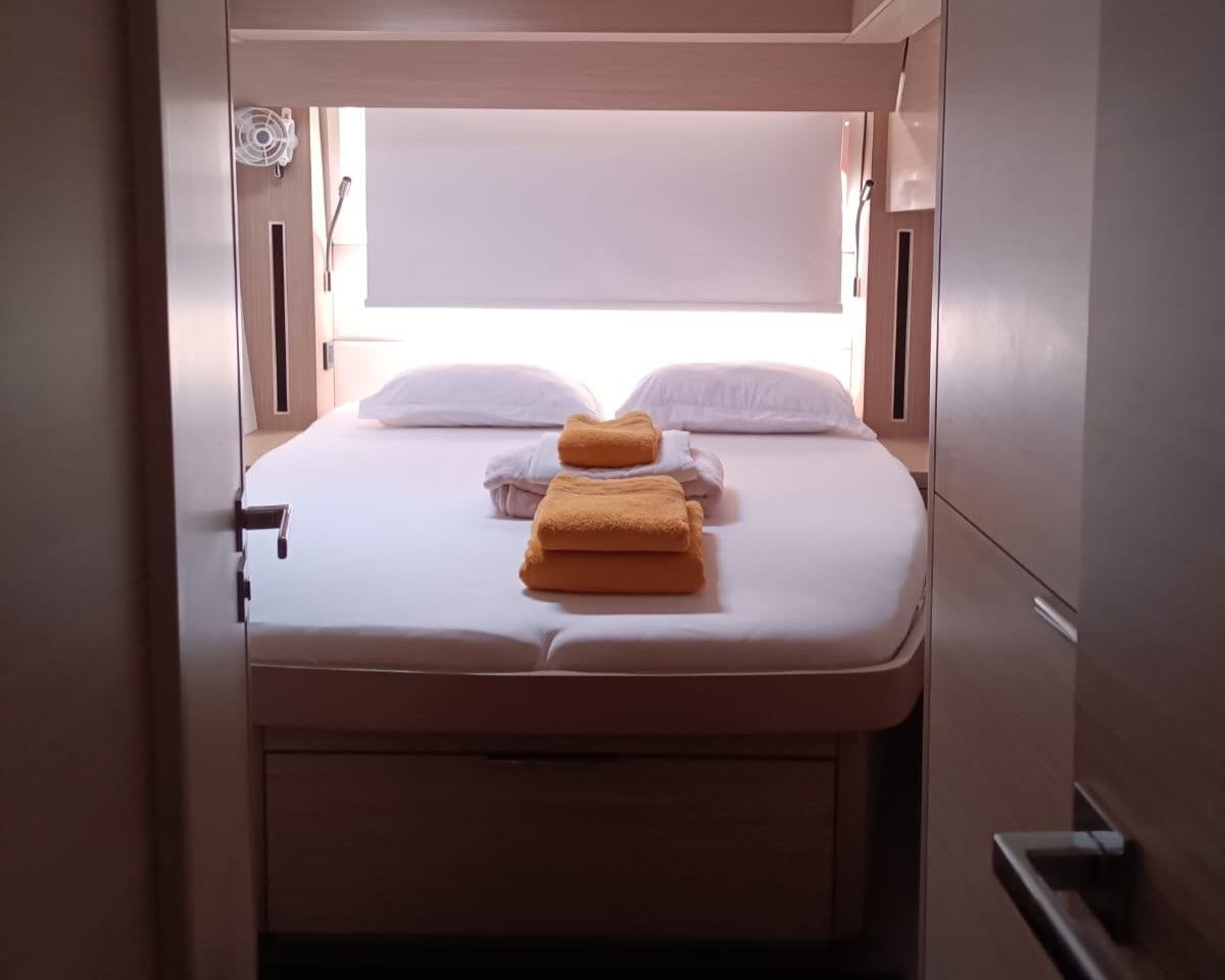 Lagoon 51 - 6 + 2 cab. — photo 3
