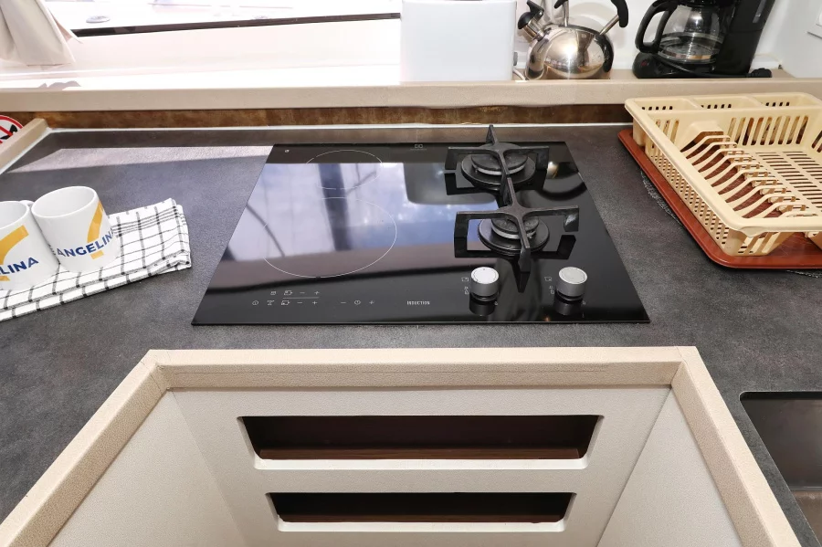 Lagoon 42 - 4 + 2 cab. (Bolubo)  - 40