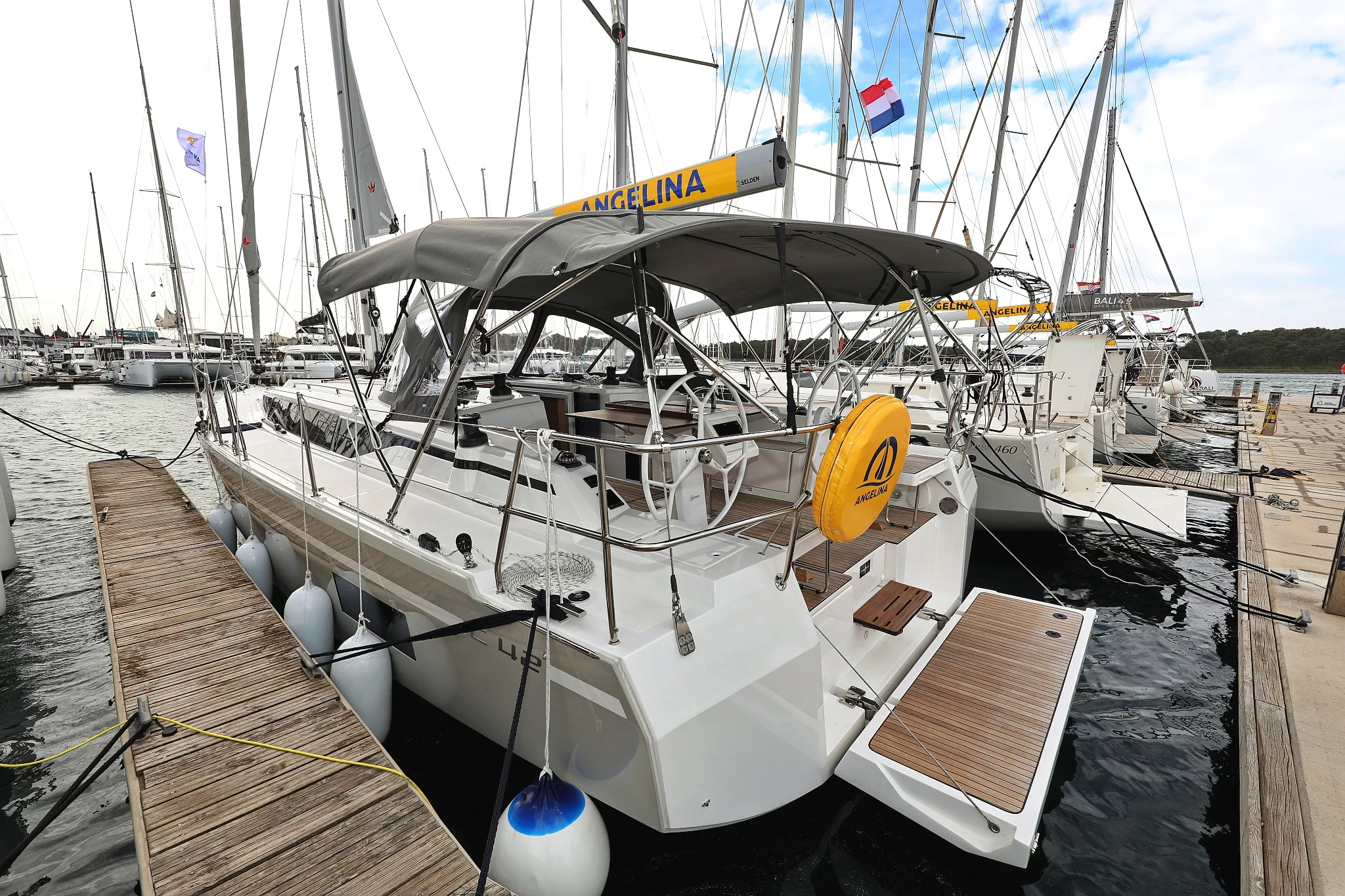 Bavaria C42 (Levente)  - 3