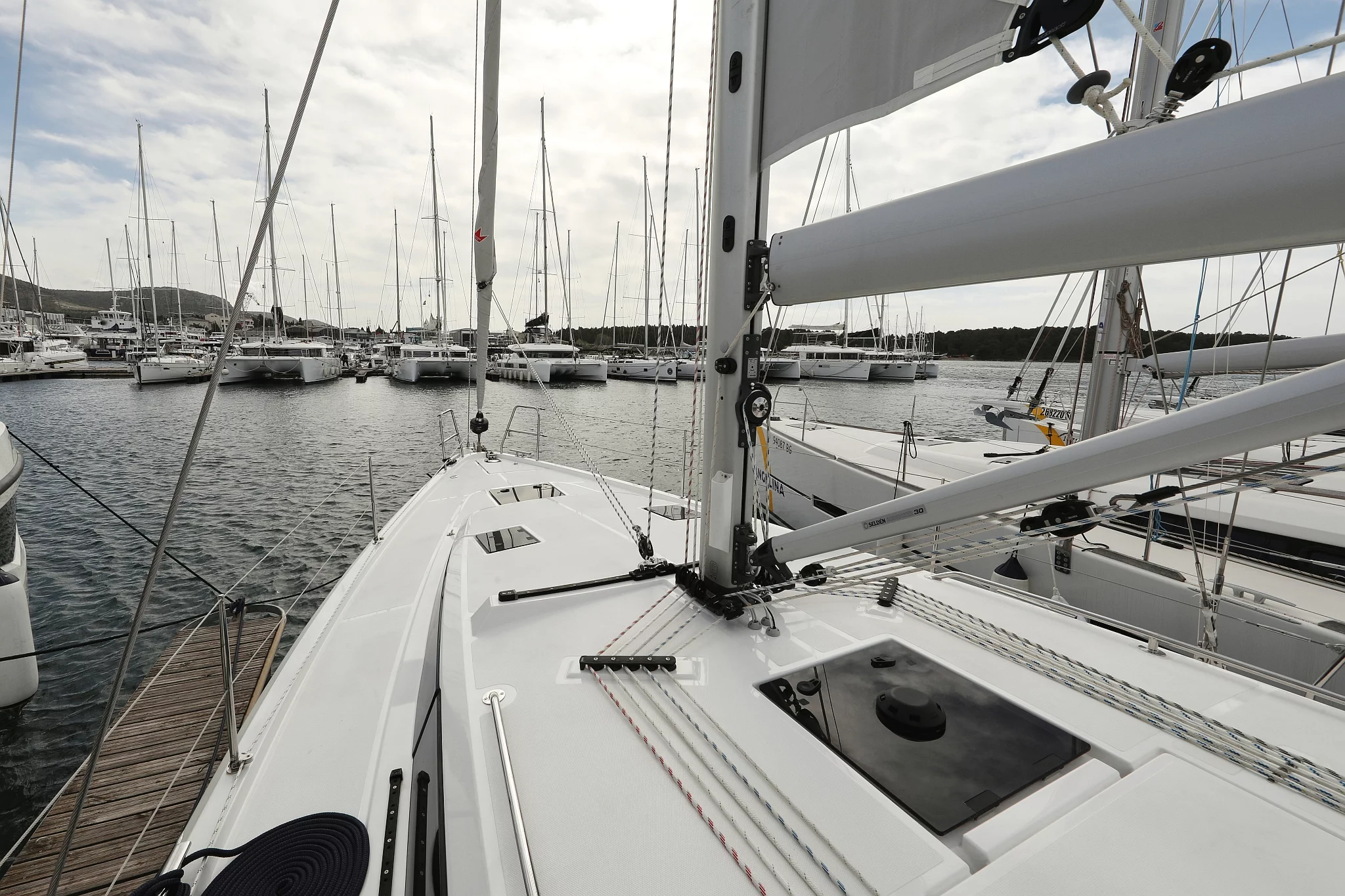 Bavaria C42 (Levente)  - 9