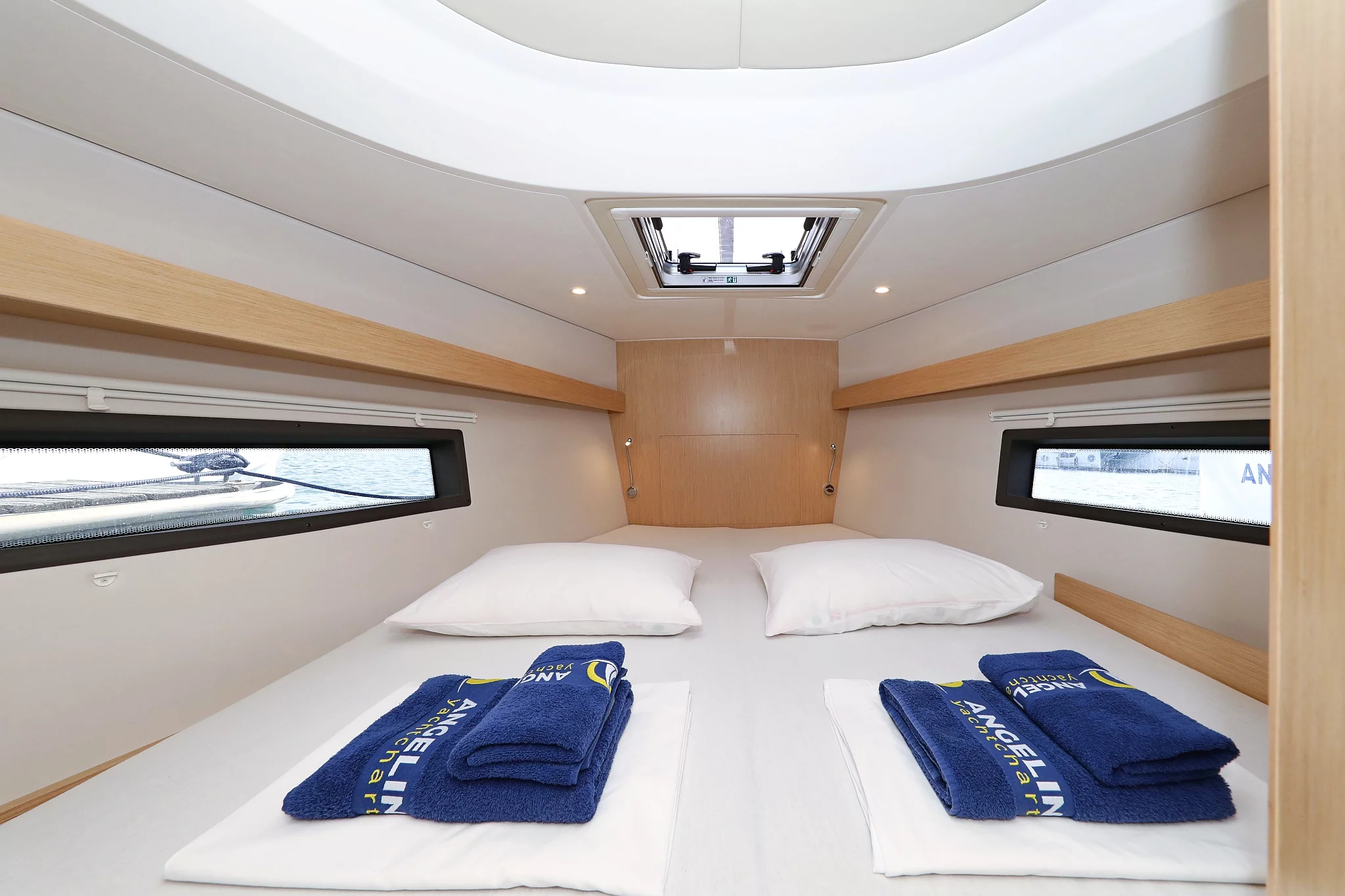 Bavaria C42 (Levente)  - 30