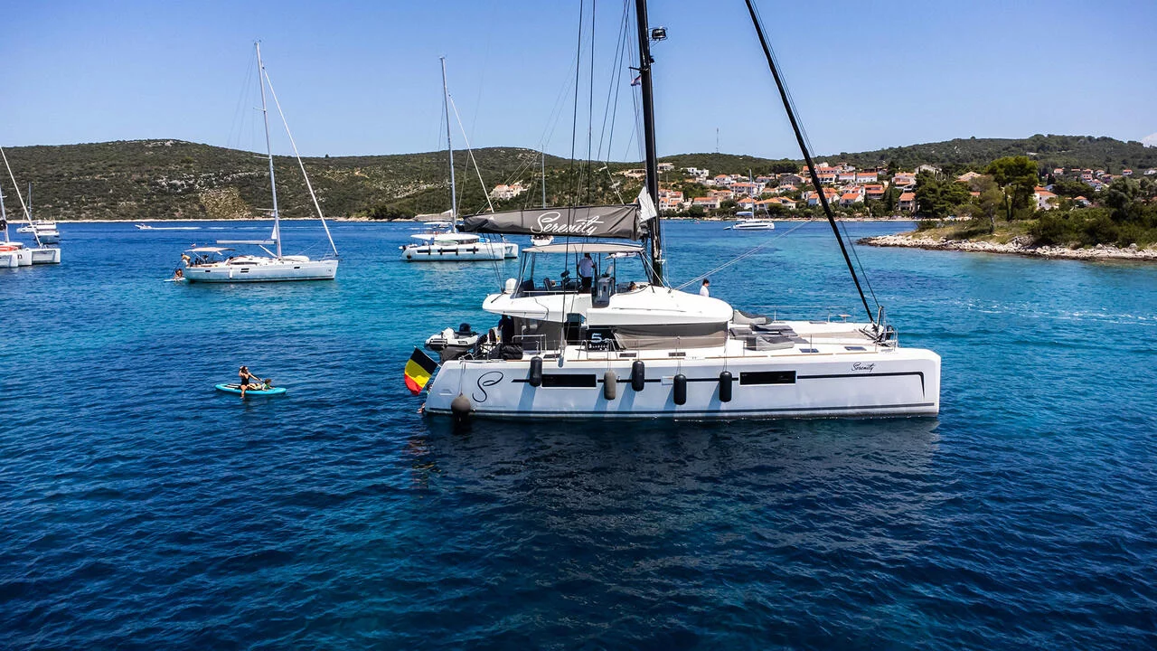 Lagoon 52 - 6 cab. (Serenity)  - 2