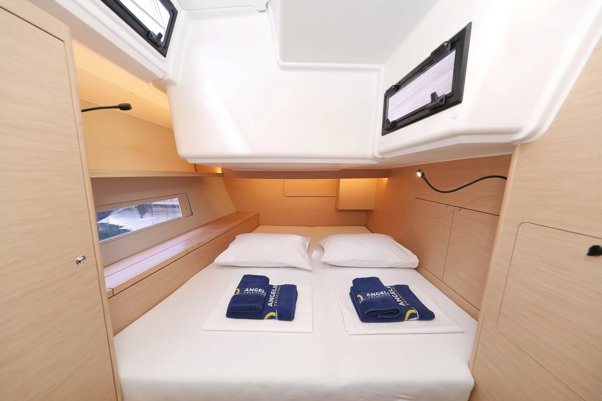 Dufour 470 - 4 cab. (Fantasea)  - 29