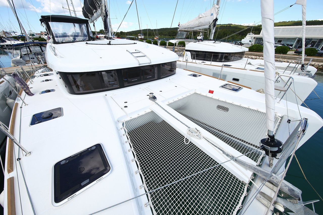 Photo #23 - Lagoon 39 - 4 + 2 cab. (Vertigo) in Krk - 39662
