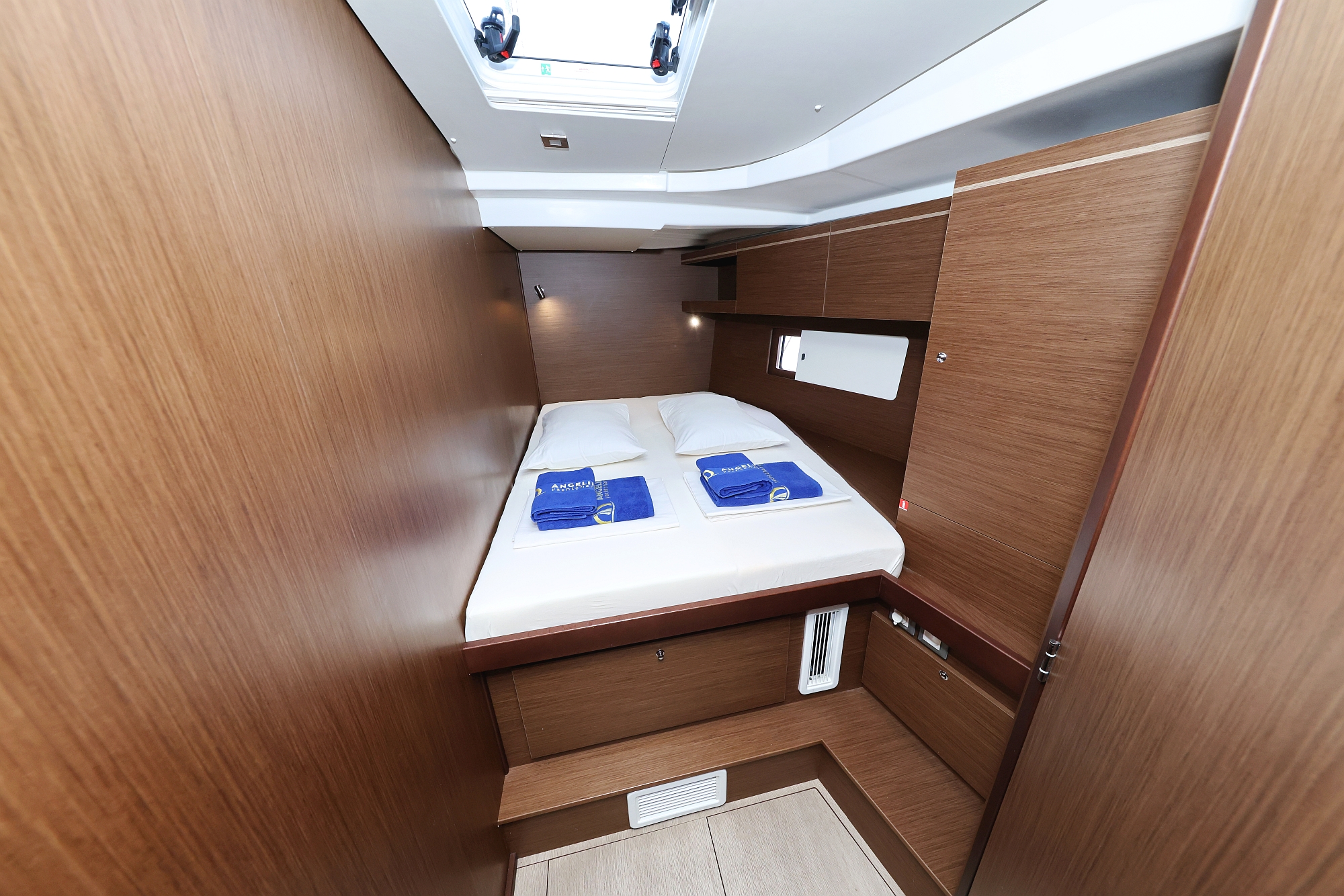 Photo #28 - Oceanis 51.1 - 5 + 1 cab. (Seaduction) in Primosten - 39668