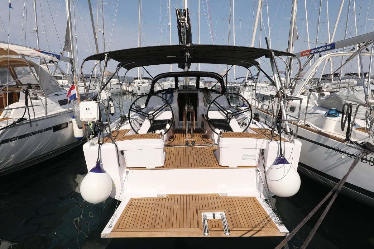 Photo #1 - Elan E4 (Twitter) in Biograd - 39679