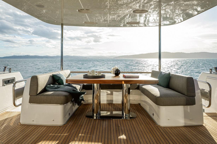 Photo #9 - Azimut Magellano 66 (Amparito V) in Podstrana - 39688
