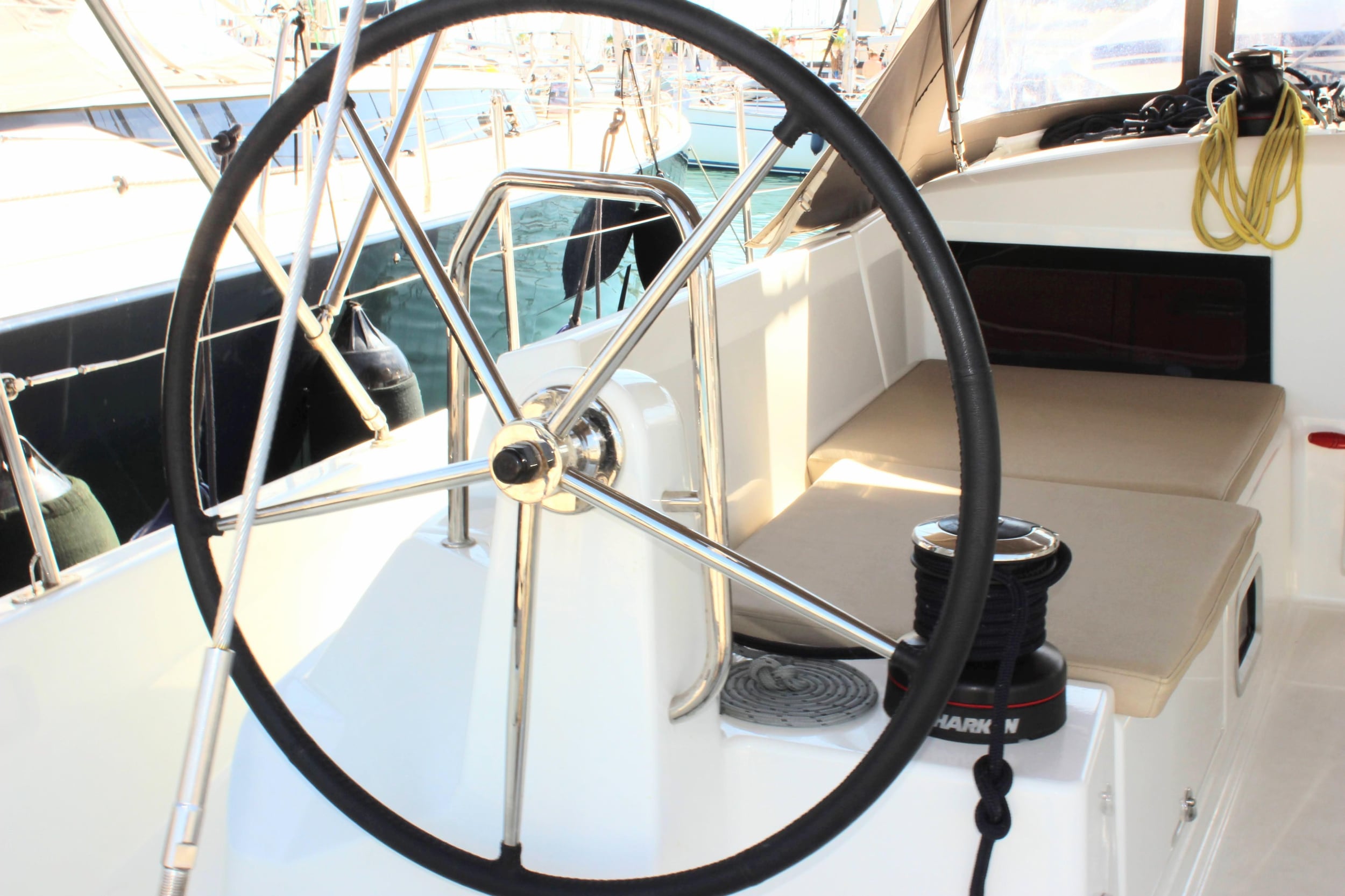 Sun Odyssey 490 - 4 + 1 cab. — photo 8