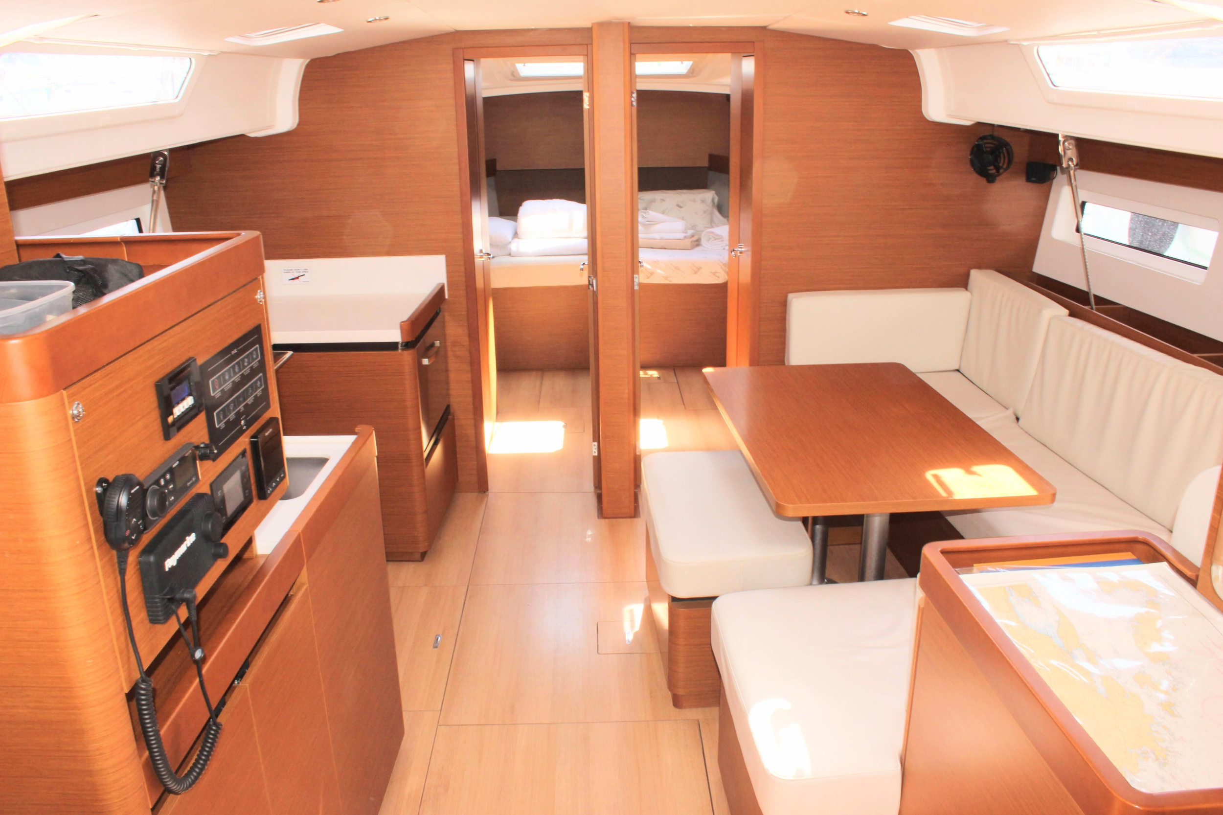 Sun Odyssey 490 - 4 + 1 cab. — photo 12