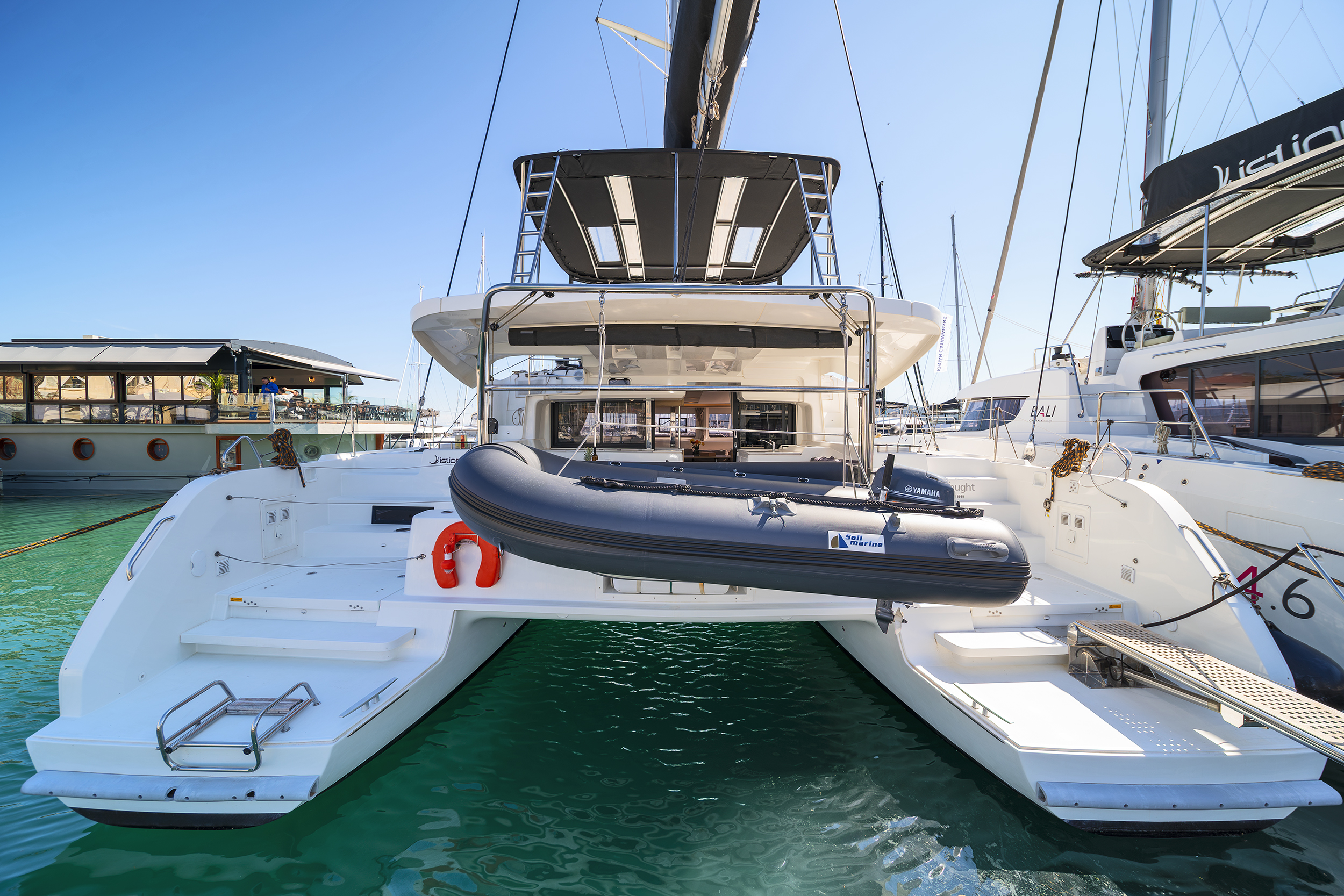 Lagoon 46 - 4 + 2 cab. — photo 11