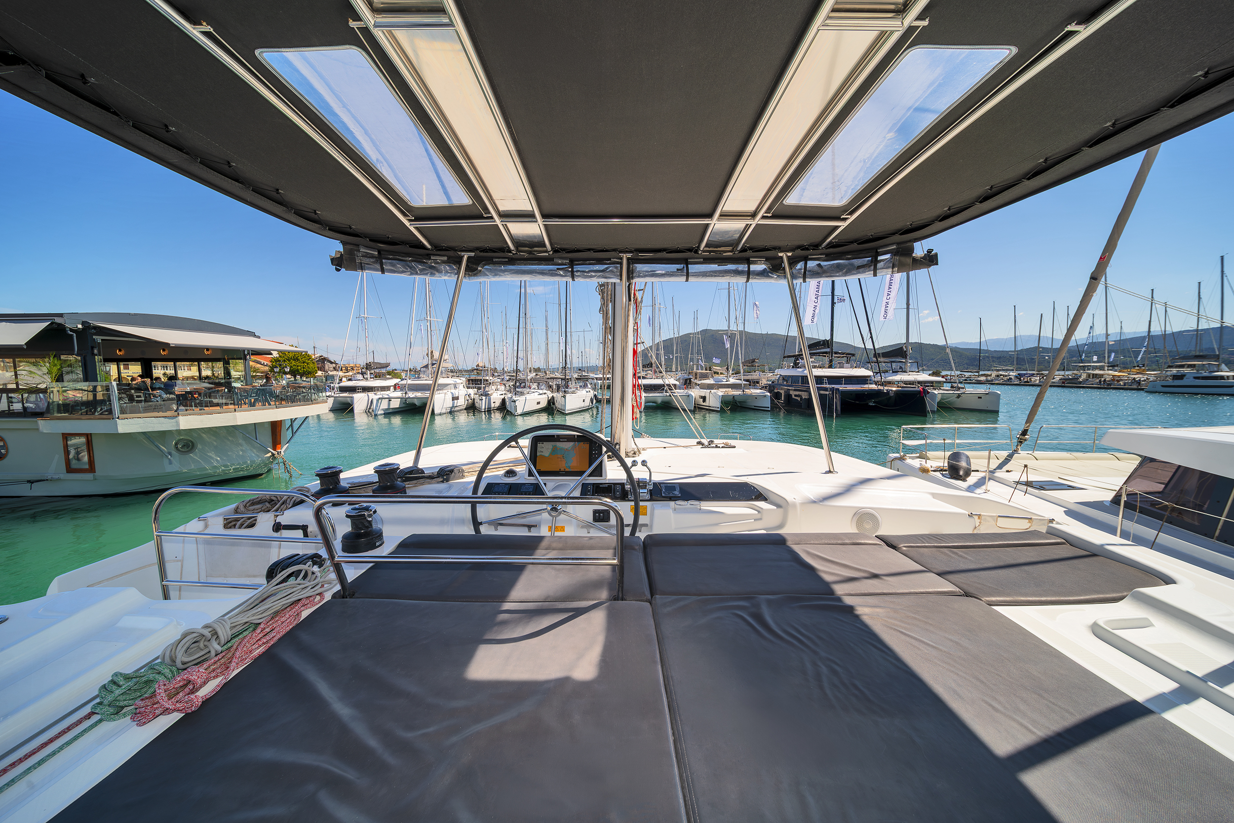 Lagoon 46 - 4 + 2 cab. — photo 13