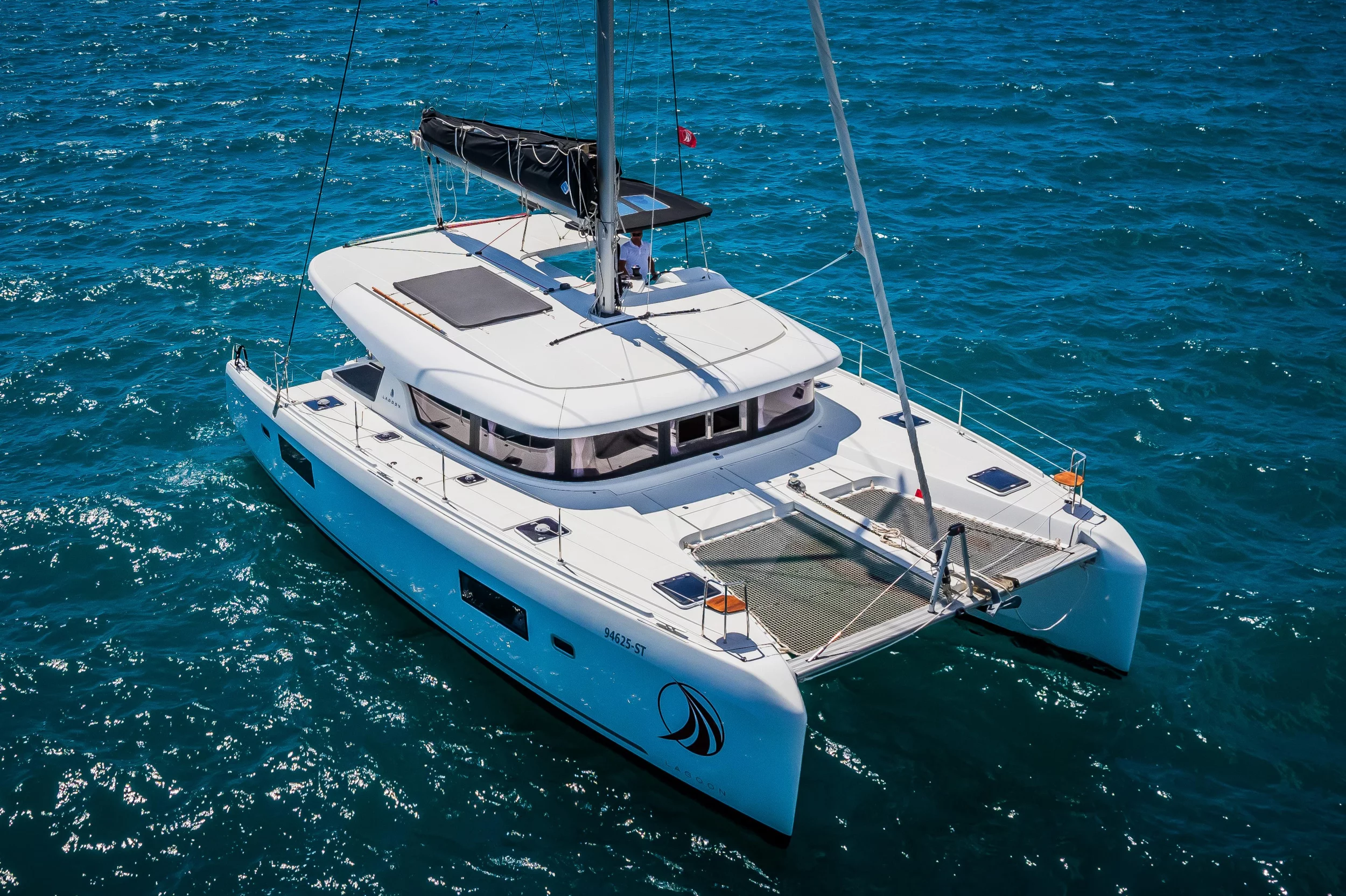 Lagoon 42 - 4 + 2 cab. (Edita)  - 2