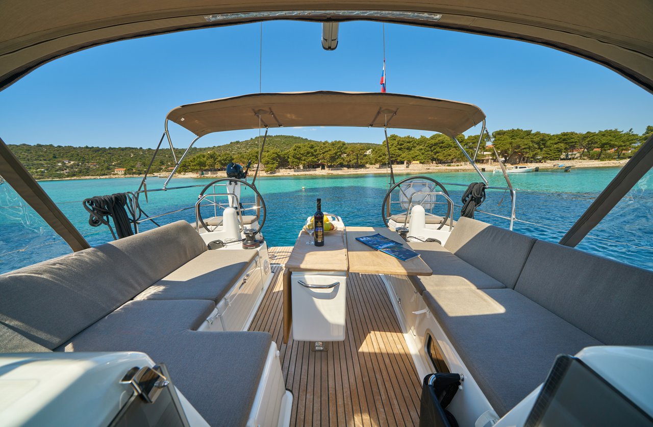 Photo #5 - Sun Odyssey 440 - 3 cab. (Lucia II) in Trogir - 39703