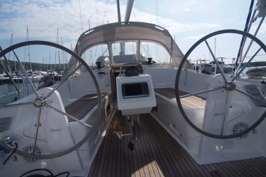 Bavaria Cruiser 37 - 3 cab. (Bura)  - 21