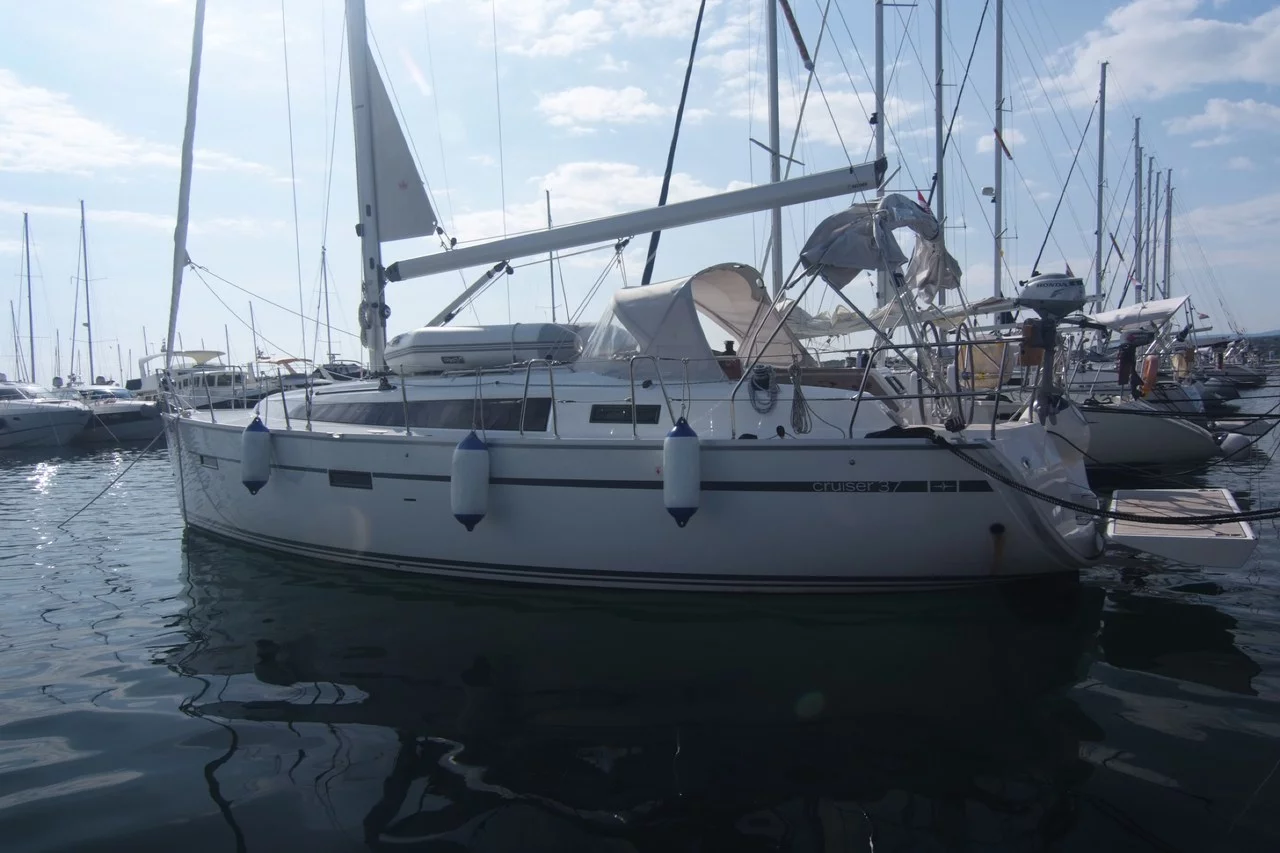Bavaria Cruiser 37 - 3 cab. (Dori)  - 2