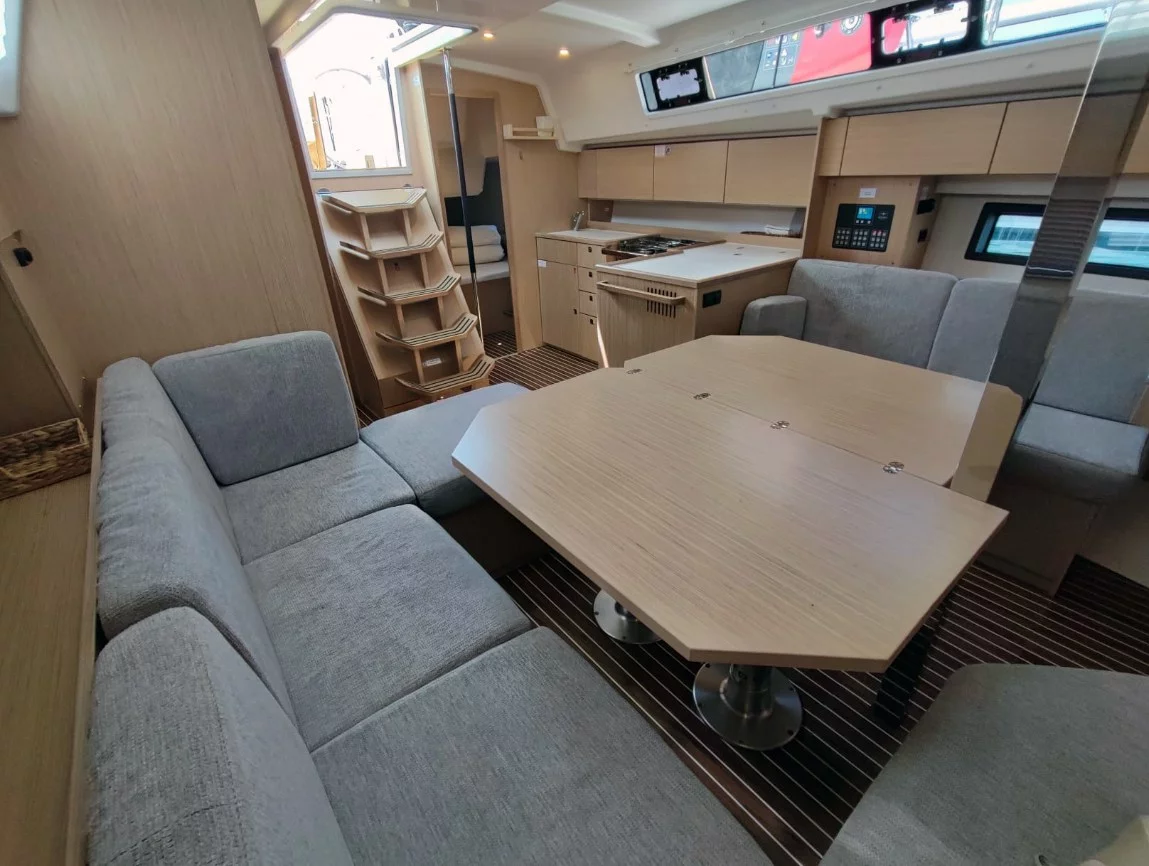 Bavaria C42 (Gala)  - 10