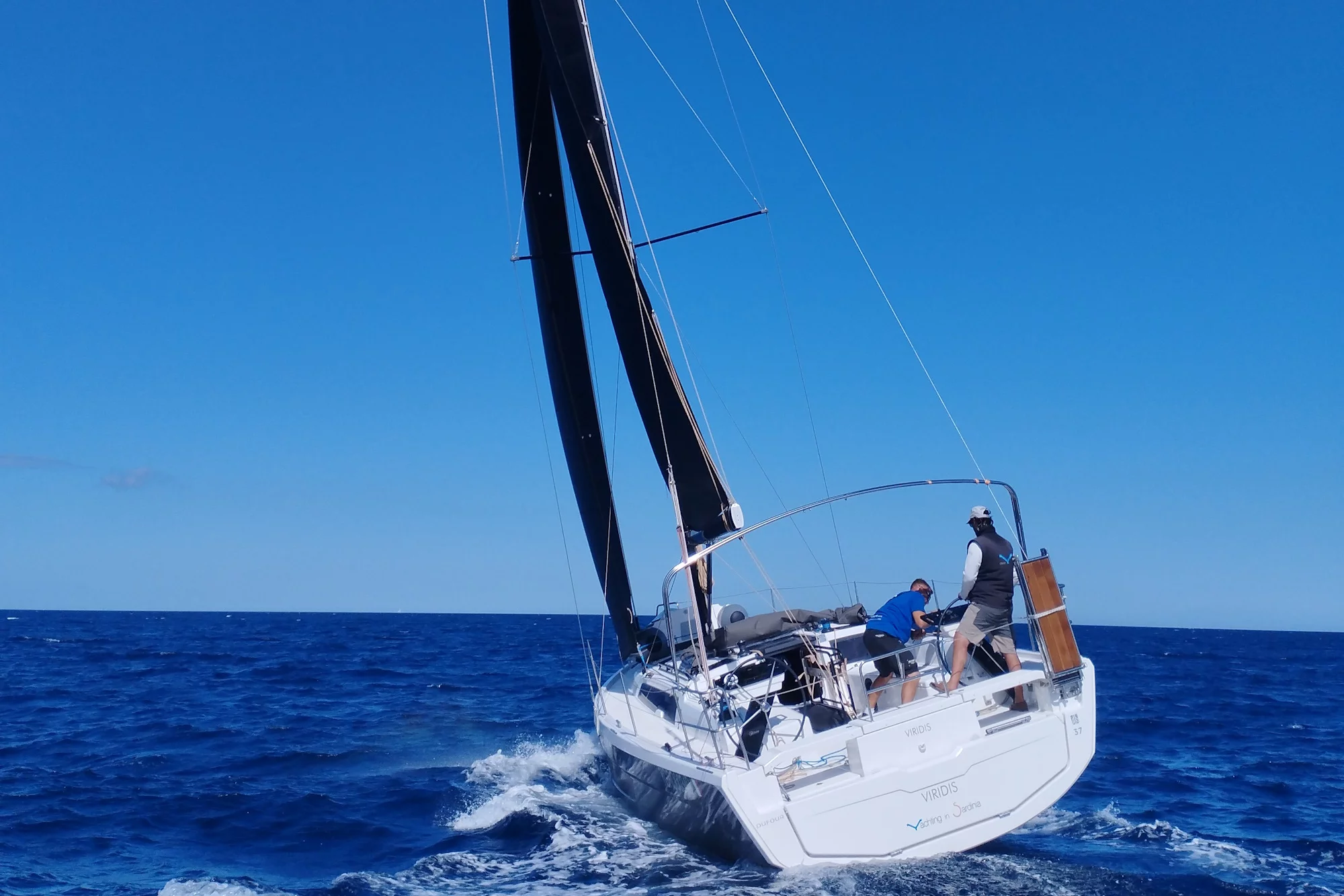 Dufour 37 - 3 cab. (Viridis)  - 3