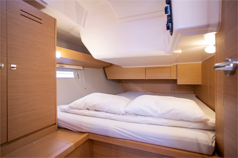 Dufour 430 GL — photo 6
