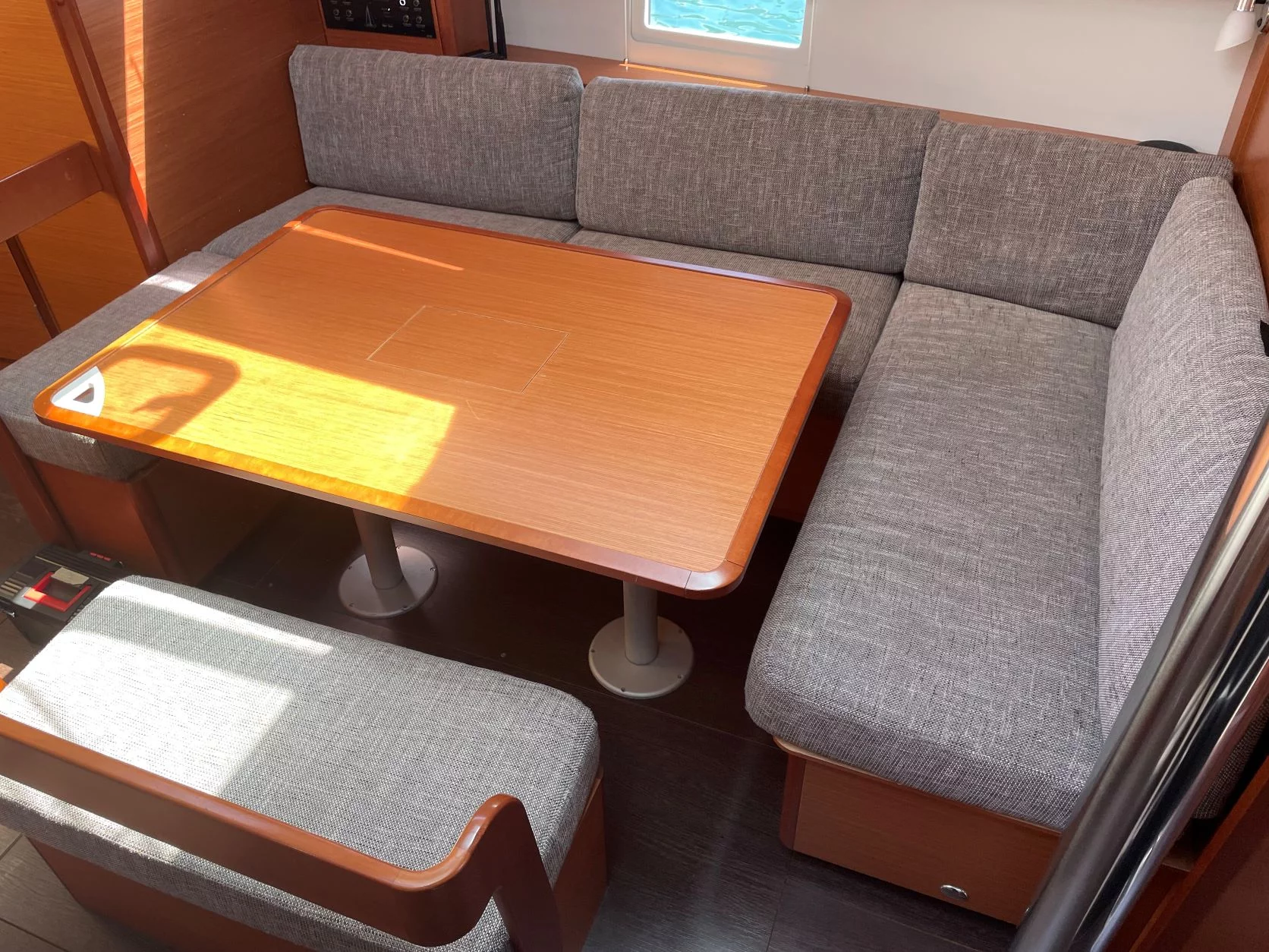 Dufour 430 GL (Mojito Sunrise)  - 6