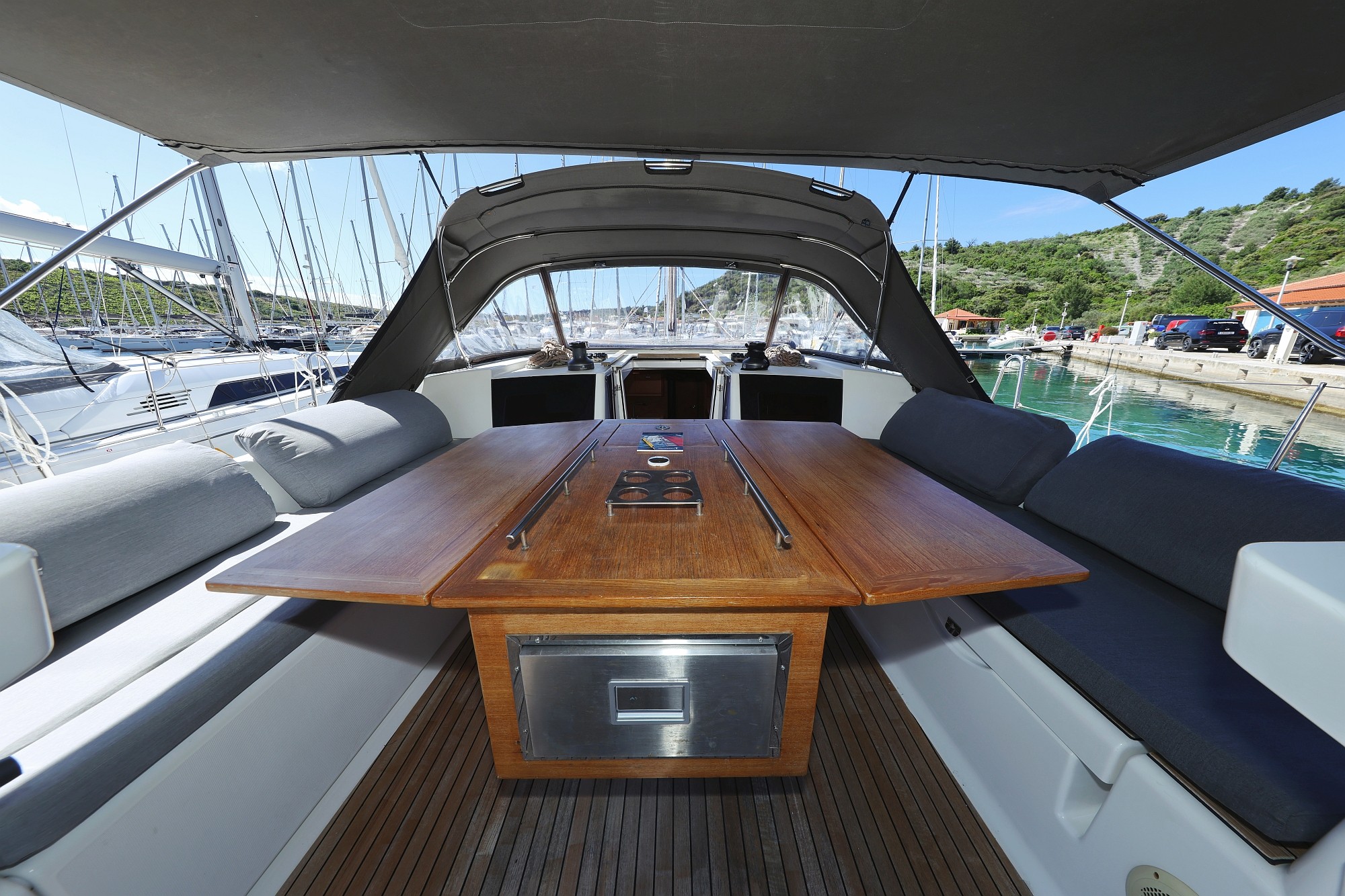 Photo #10 - Dufour 520 GL (Lateja) in Primosten - 39818