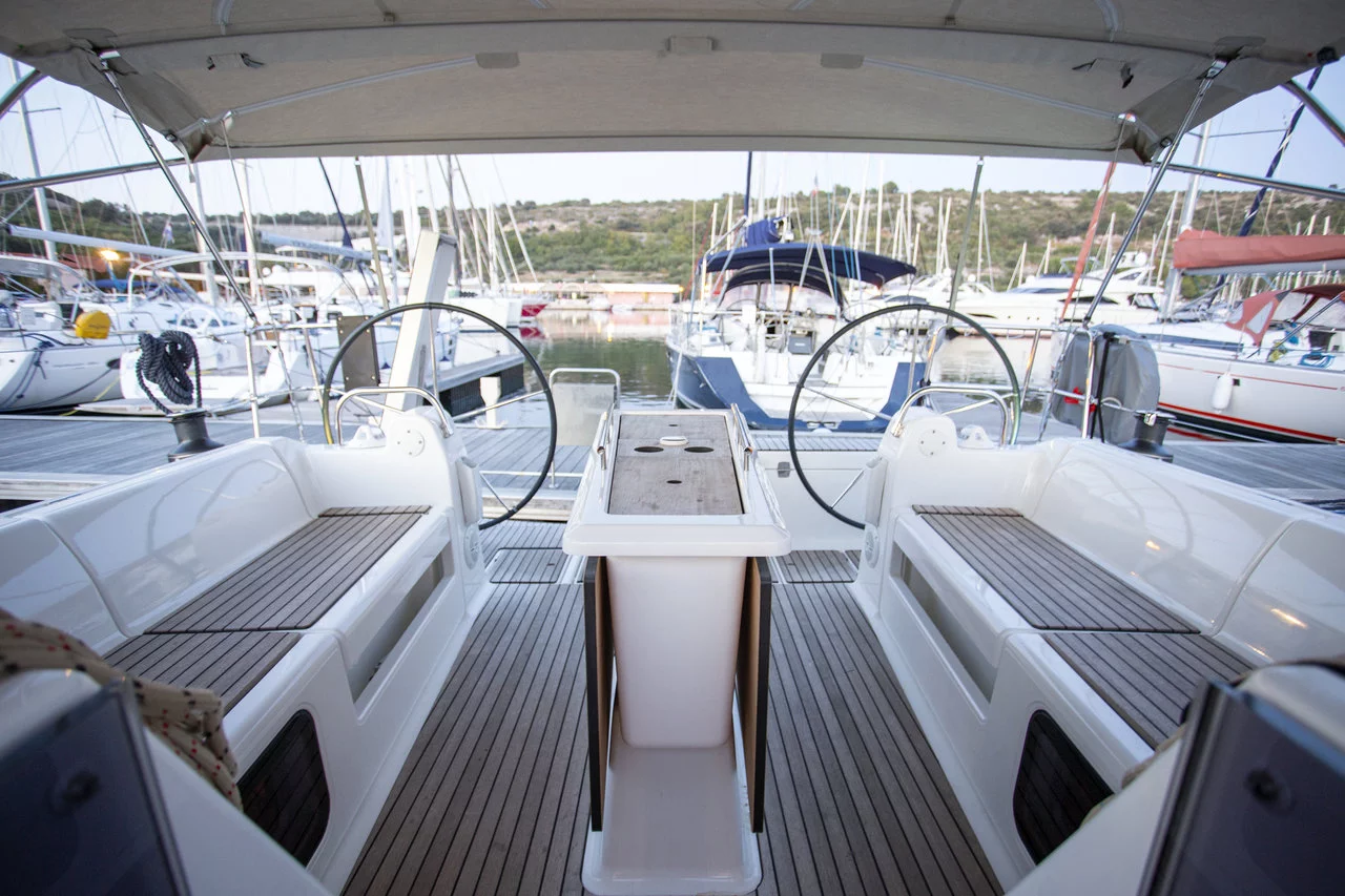Dufour 412 GL (Sea Cloud 2)  - 7