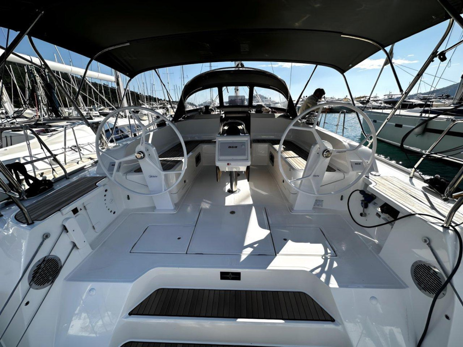 Photo #9 - Bavaria Cruiser 46 - 4 cab. (Bach) in Gocek - 39859