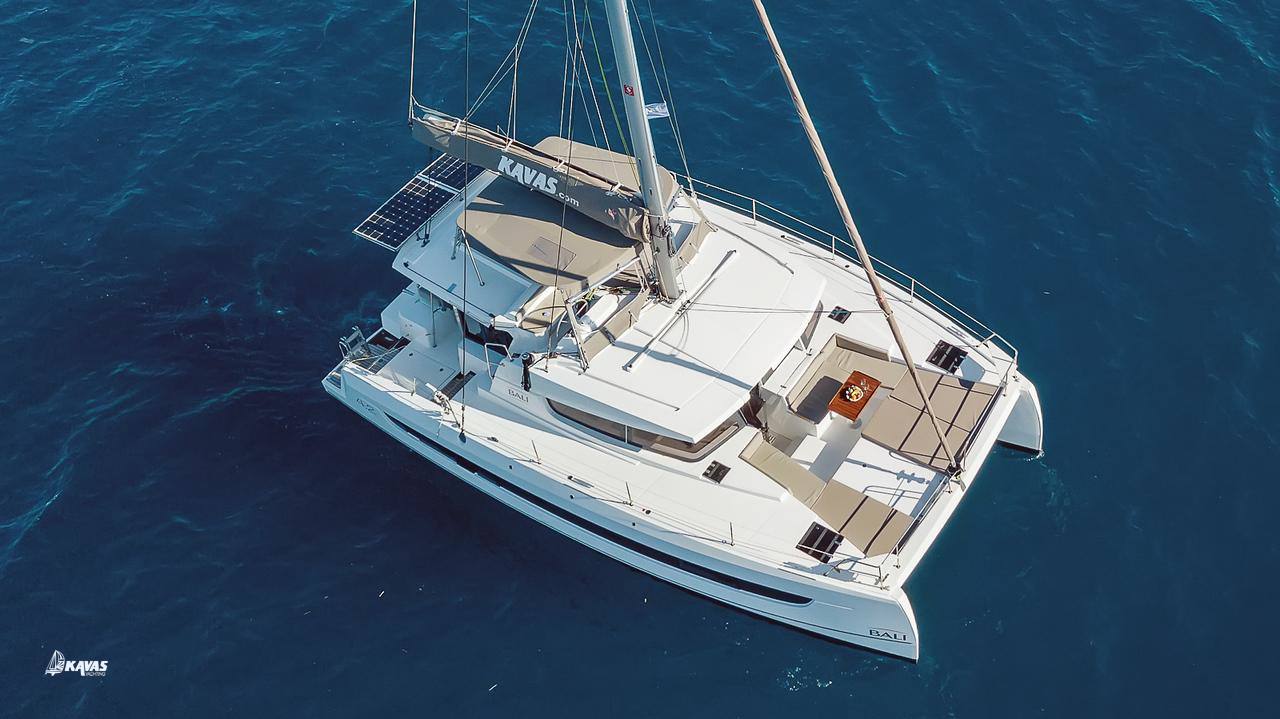 Photo #3 - Bali 4.2 (Kos 42.10) en Athènes - 39861