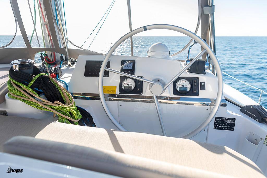 Photo #4 - Bali 4.2 (Kos 42.10) en Athènes - 39861