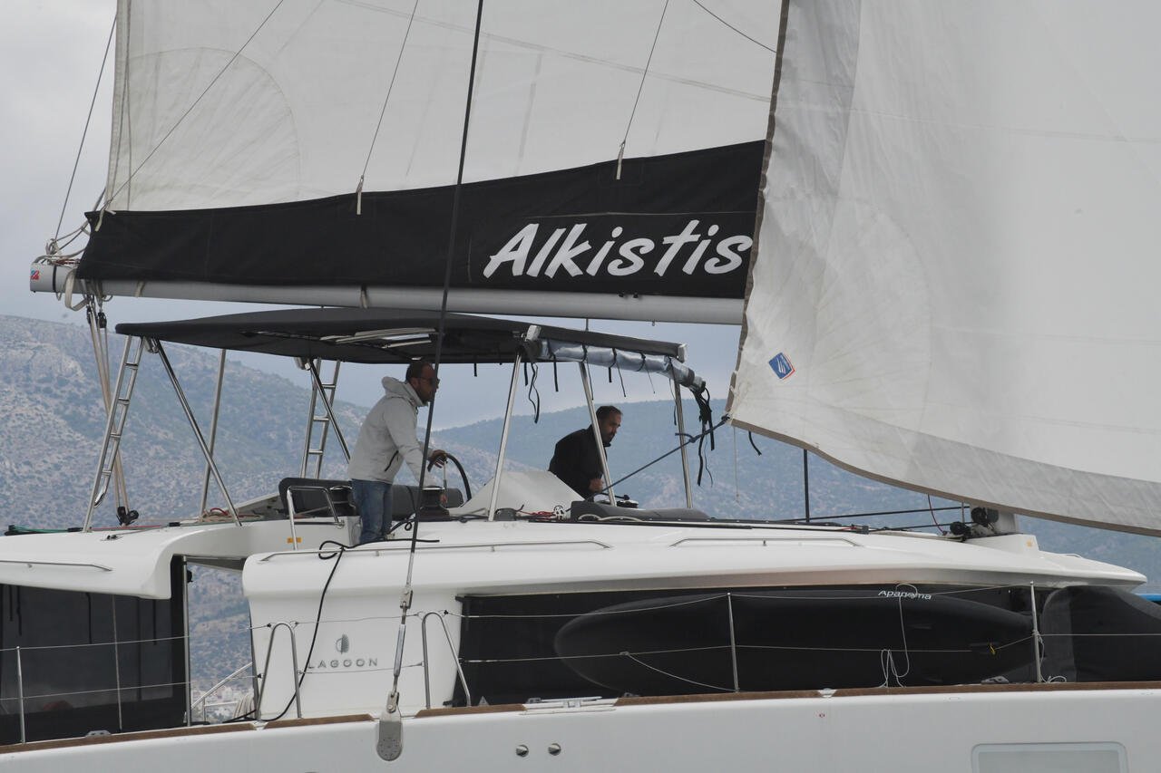 Photo #3 - Lagoon 450 F - 4 + 2 cab. (Alkistis) in Athens - 39865