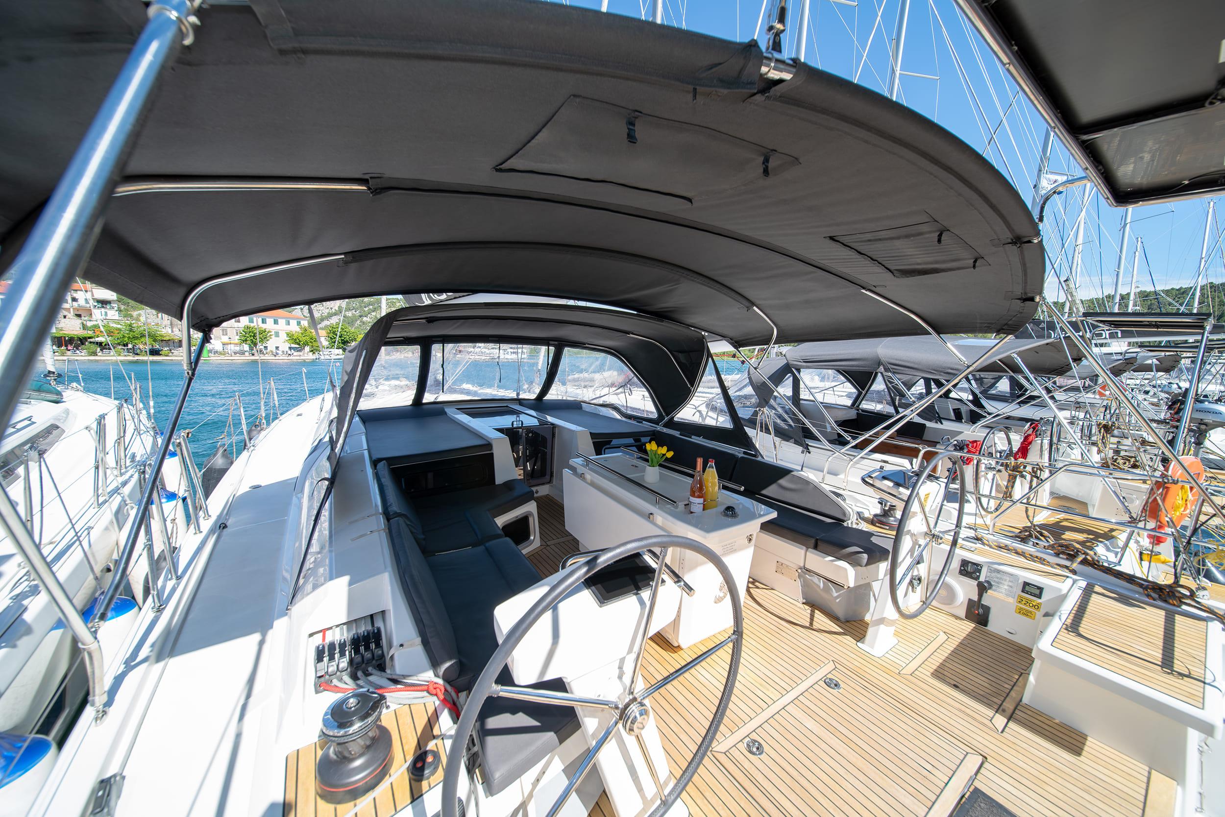 Oceanis 51.1 - 5 + 1 cab. — photo 9