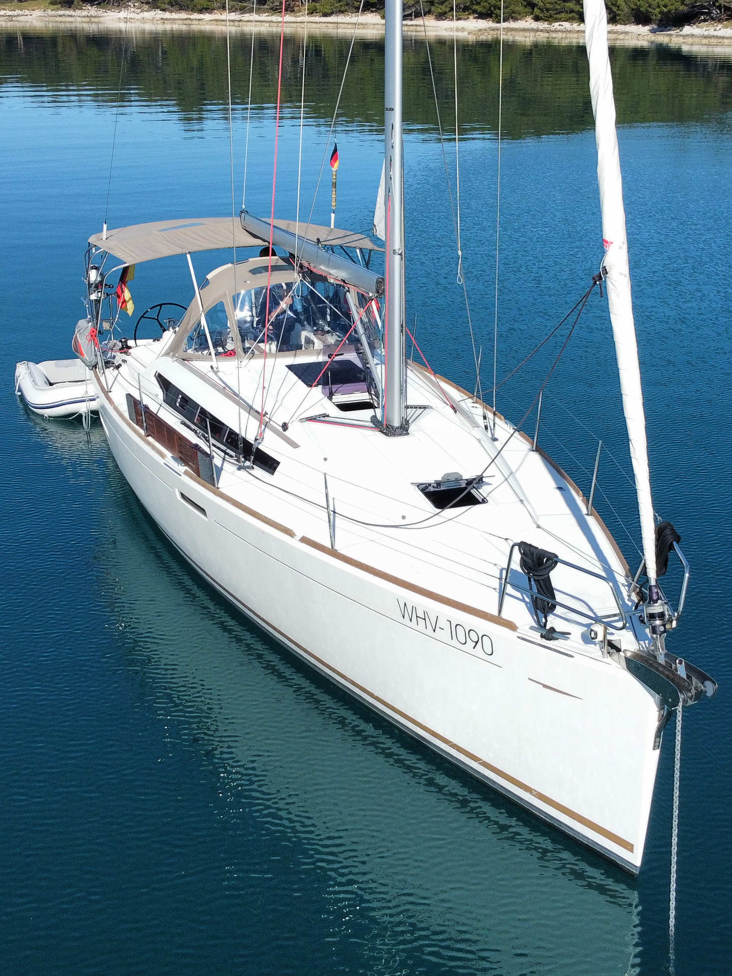 Sun Odyssey 389 — photo 7