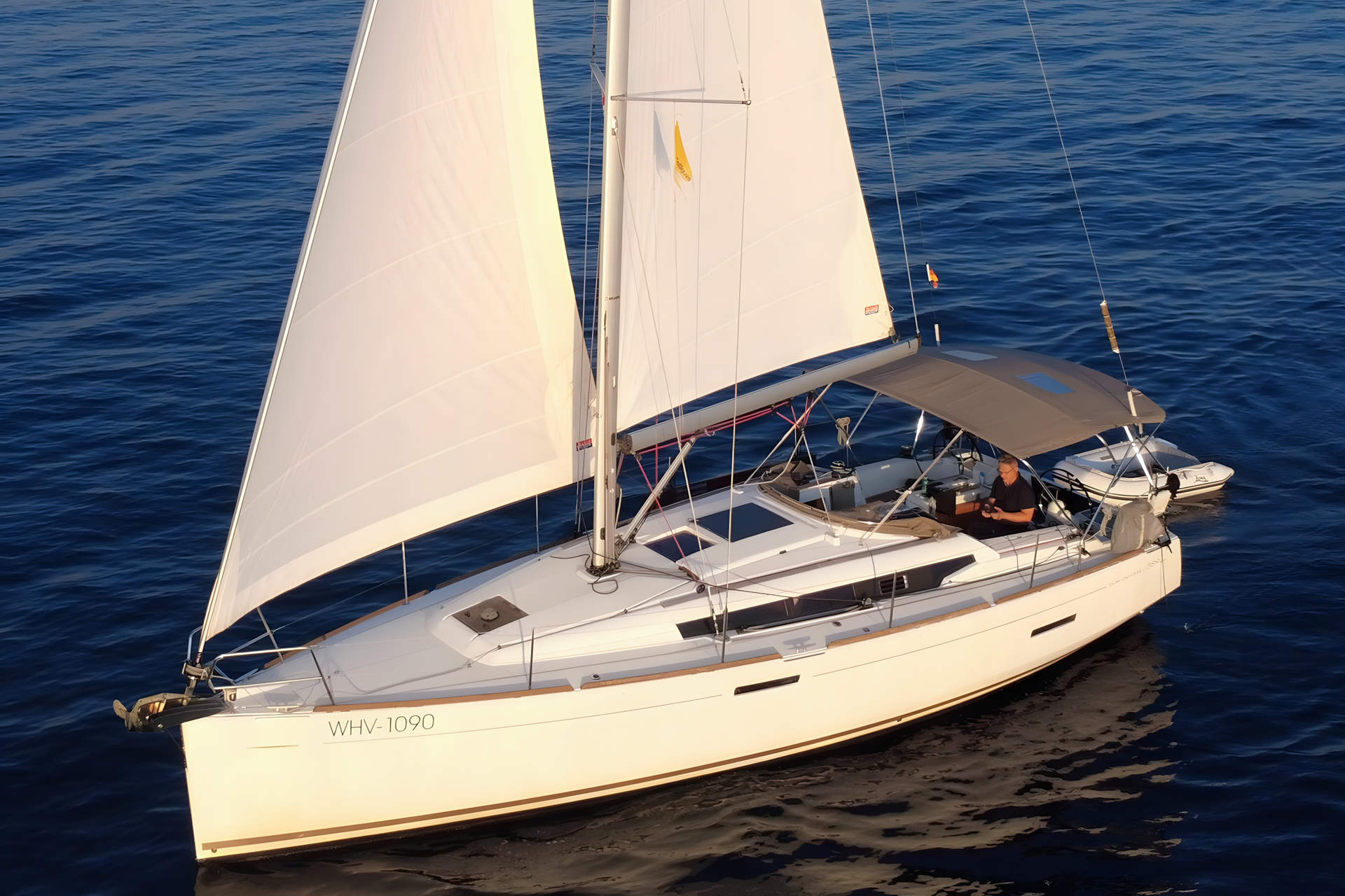 Sun Odyssey 389 — photo 9