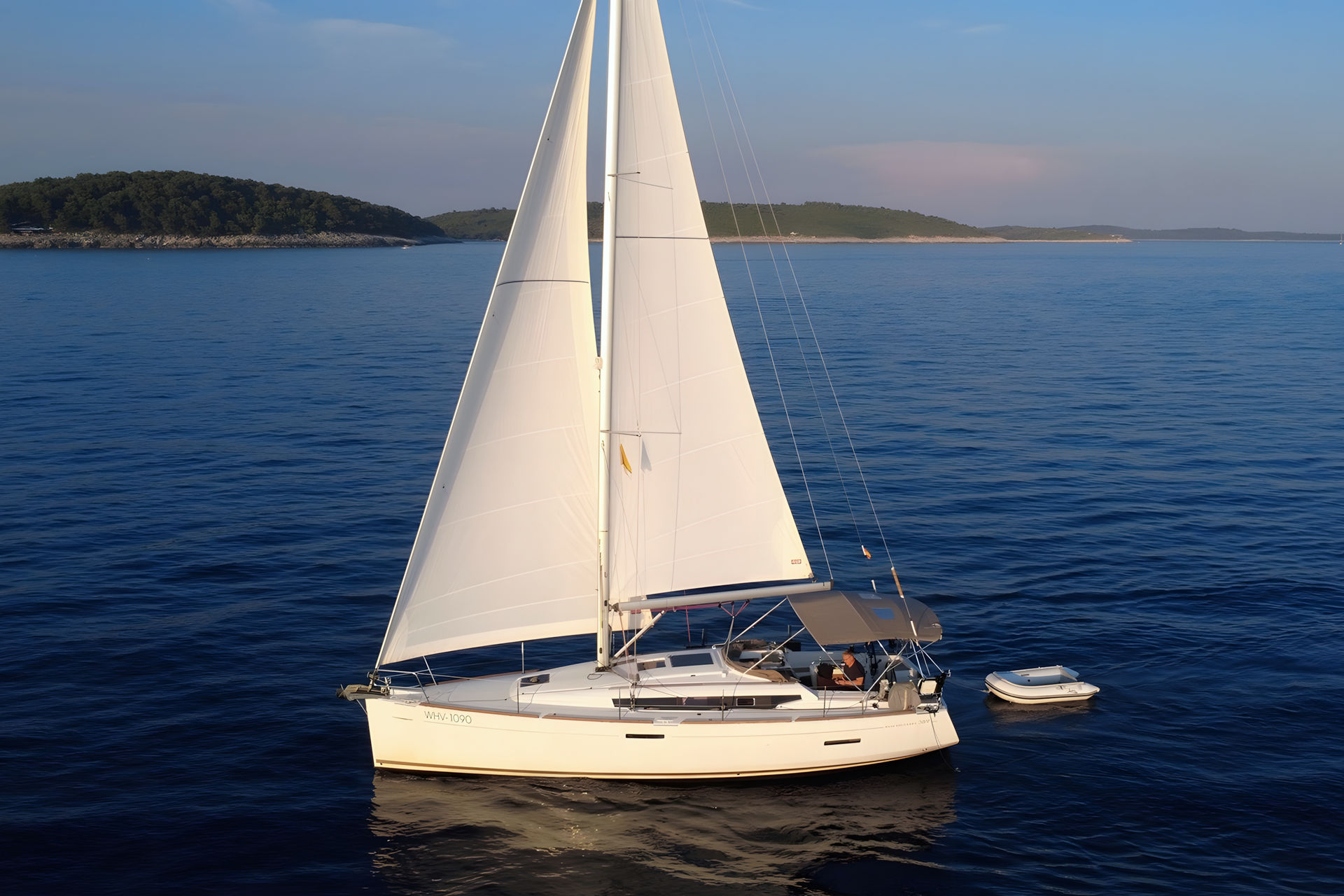 Sun Odyssey 389 — photo 11