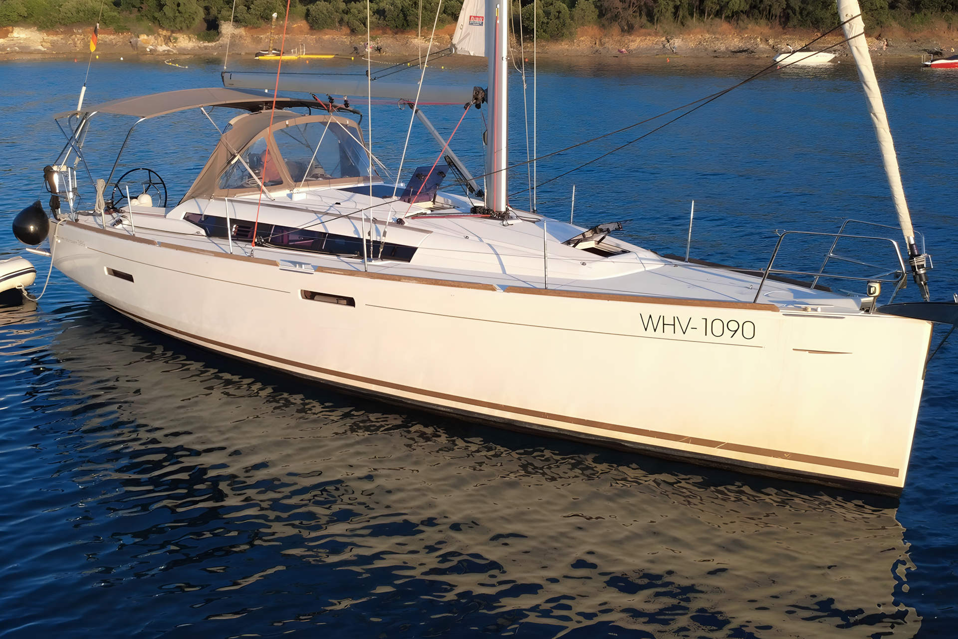 Sun Odyssey 389 — photo 13