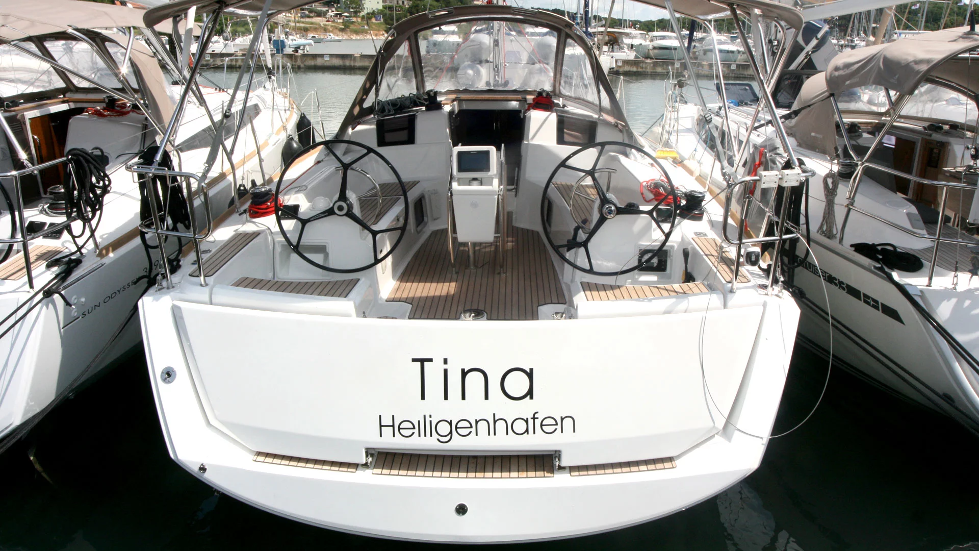 Sun Odyssey 389 (Tina)  - 9