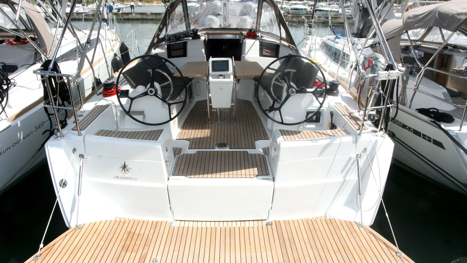 Sun Odyssey 389 (Tina)  - 10