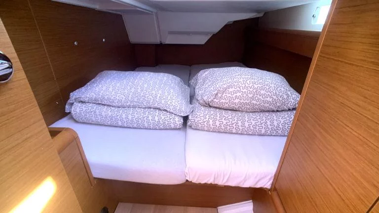 Sun Odyssey 389 (Amadeus)  - 16